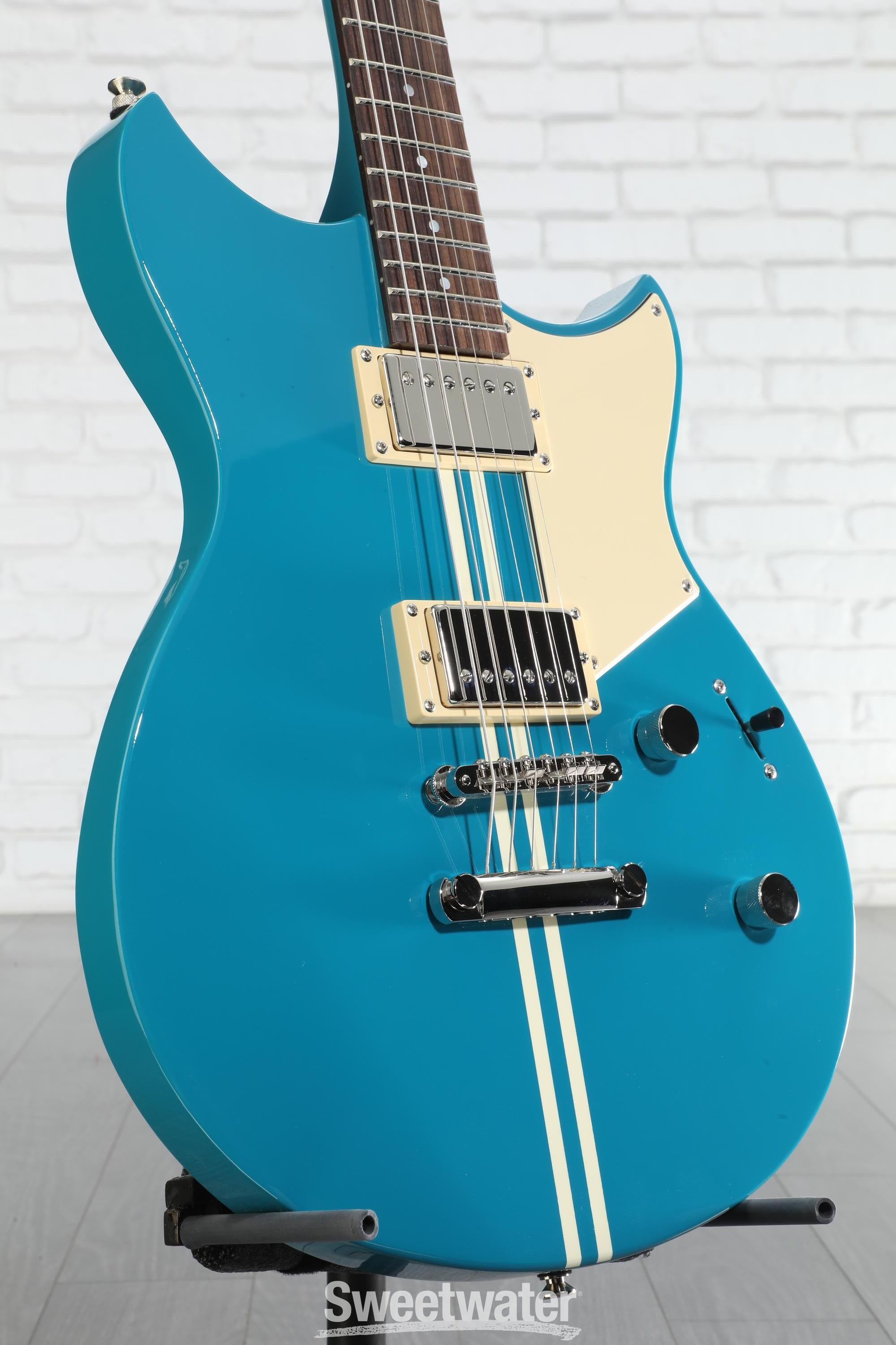 Yamaha Revstar Element RSE20 Electric Guitar - Swift Blue | Sweetwater