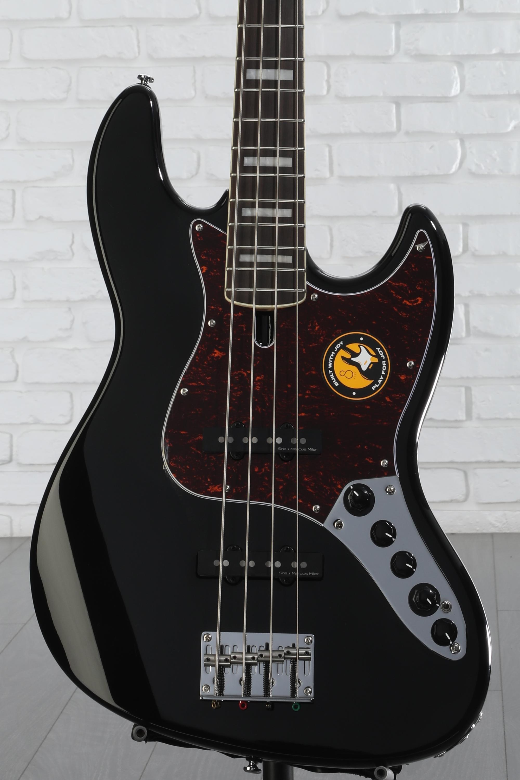Sire Marcus Miller V7 エレキベース 　ブラック Sire Marcus Miller V7 Alder 4-string Bass Guitar - Black