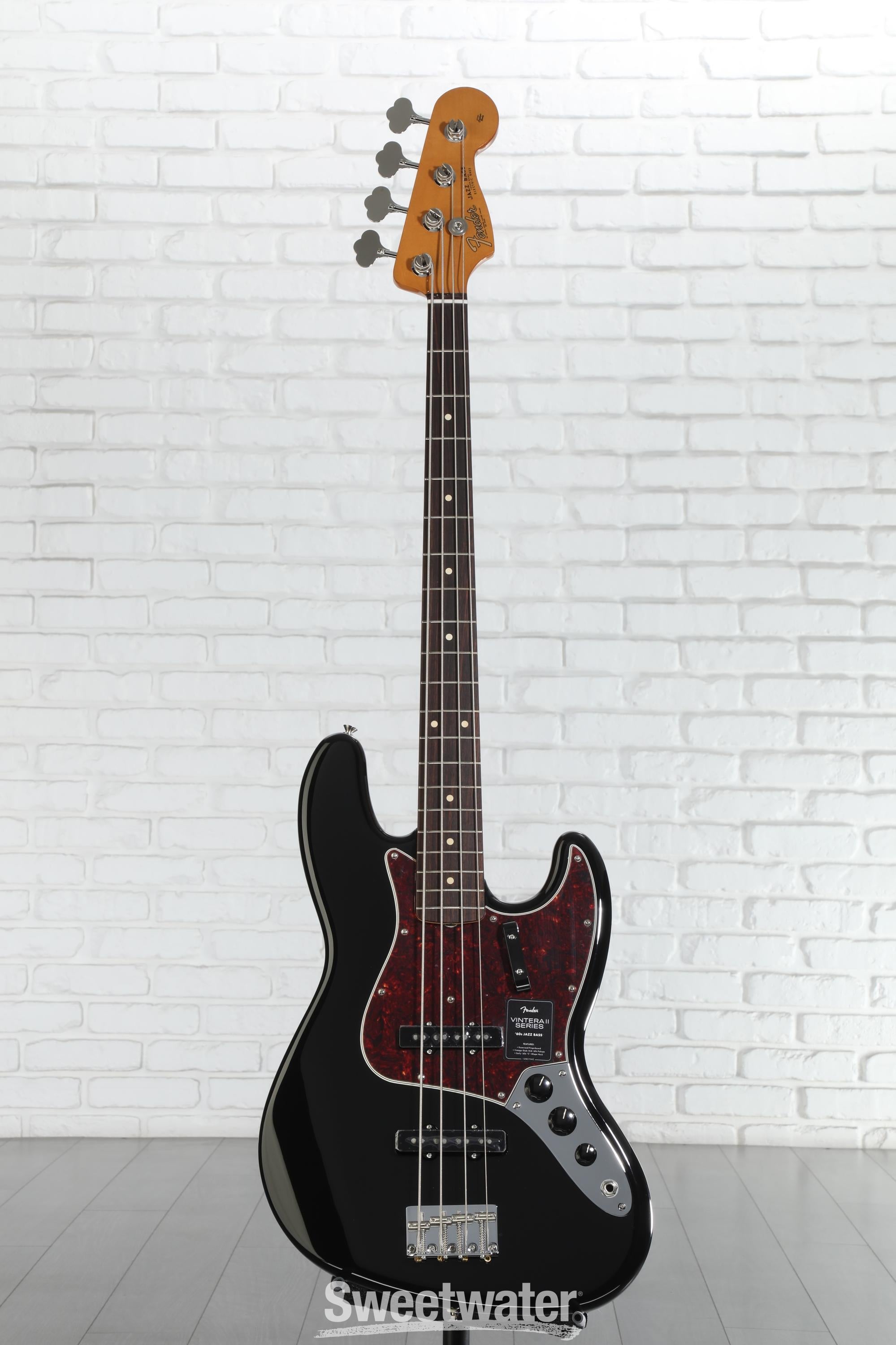Fender Vintera II '60s Jazz Bass - Black with Rosewood Fingerboard