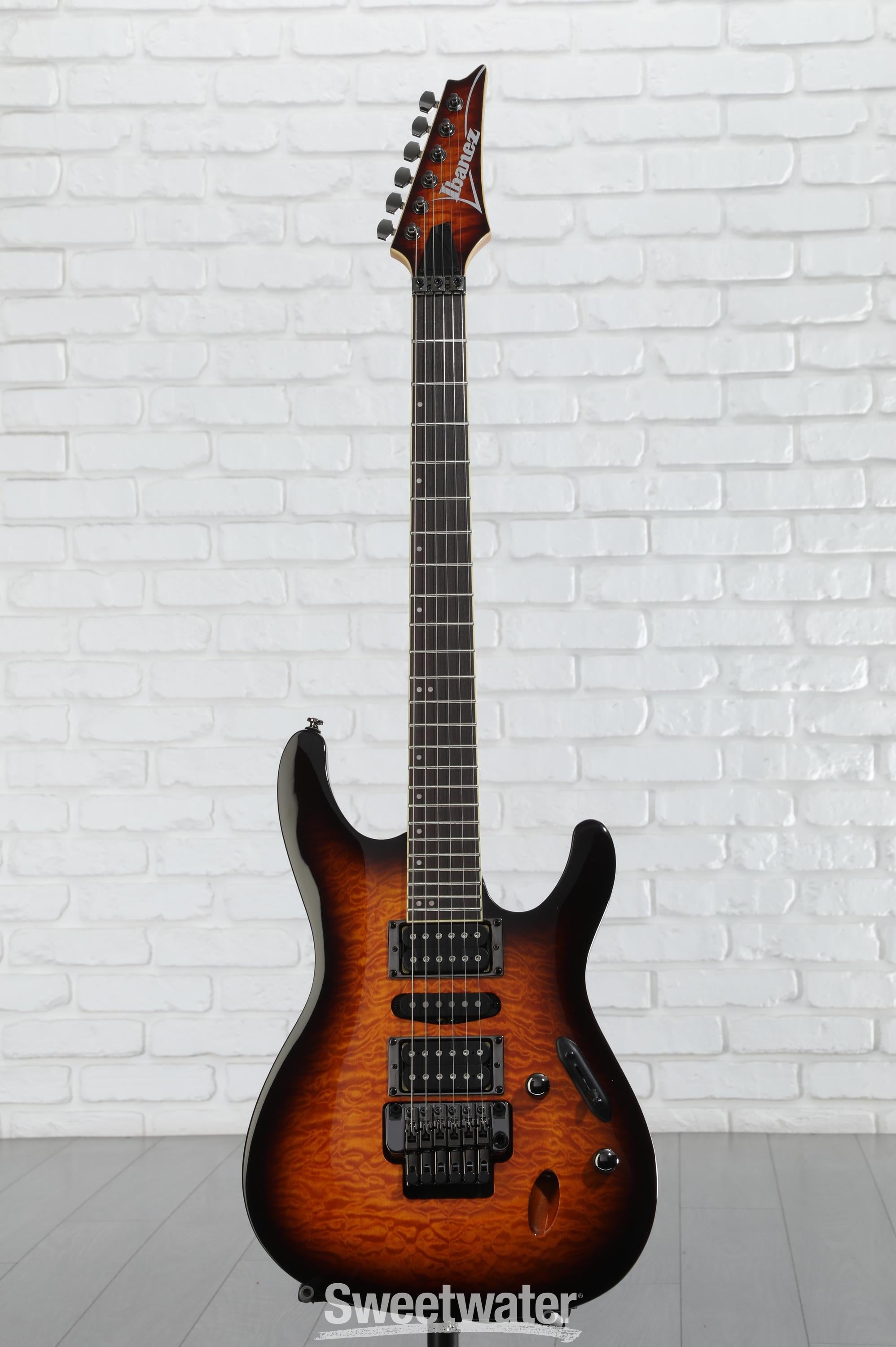 今月中特価！【超軽量】Ibanez S670QM Amazon.com: Ibanez S Series S670QM - Dragon Eye Burst