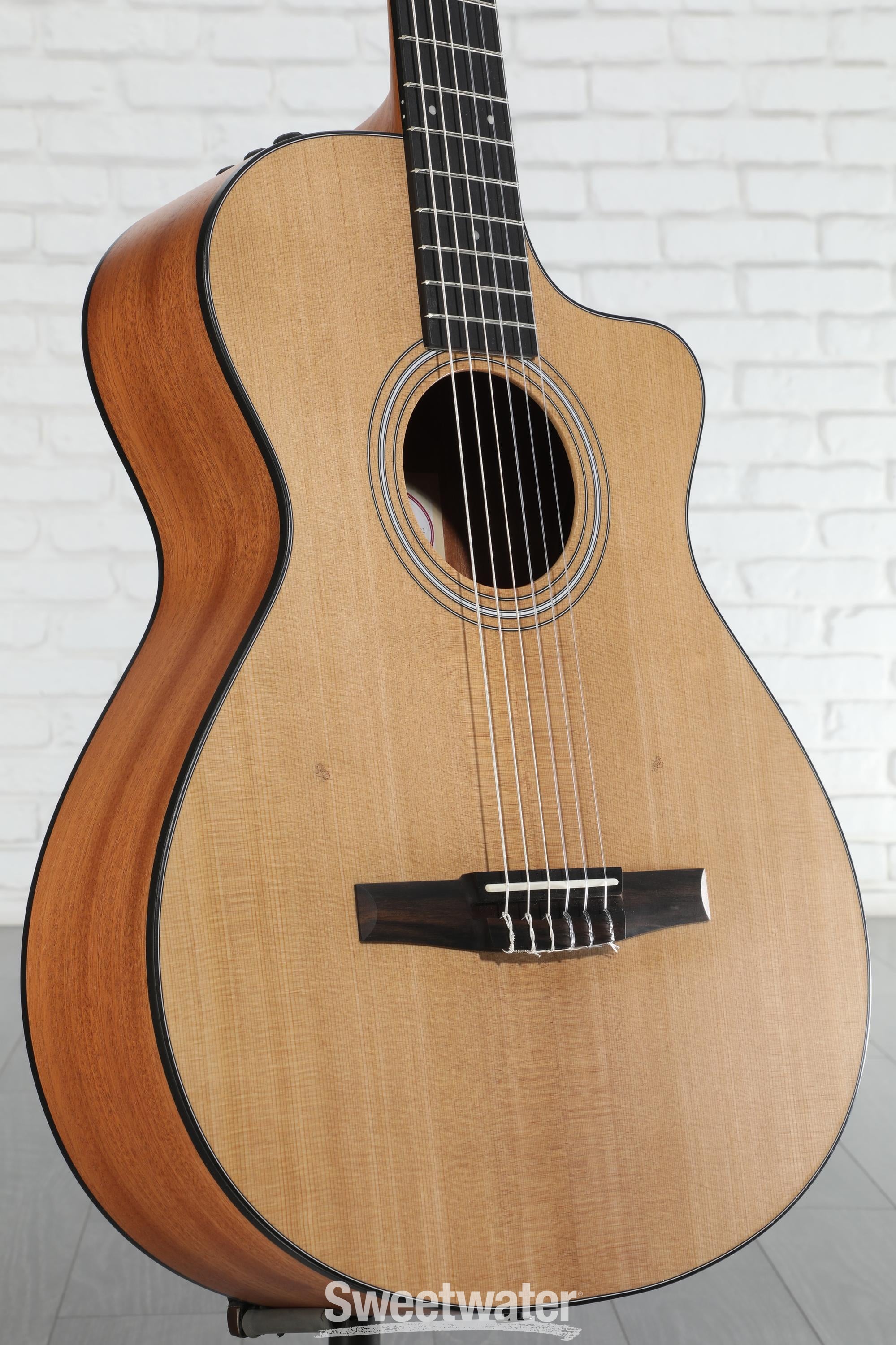 Taylor ギター Taylor 112ce-N Grand Concert Acoustic-electric Nylon-string Guitar