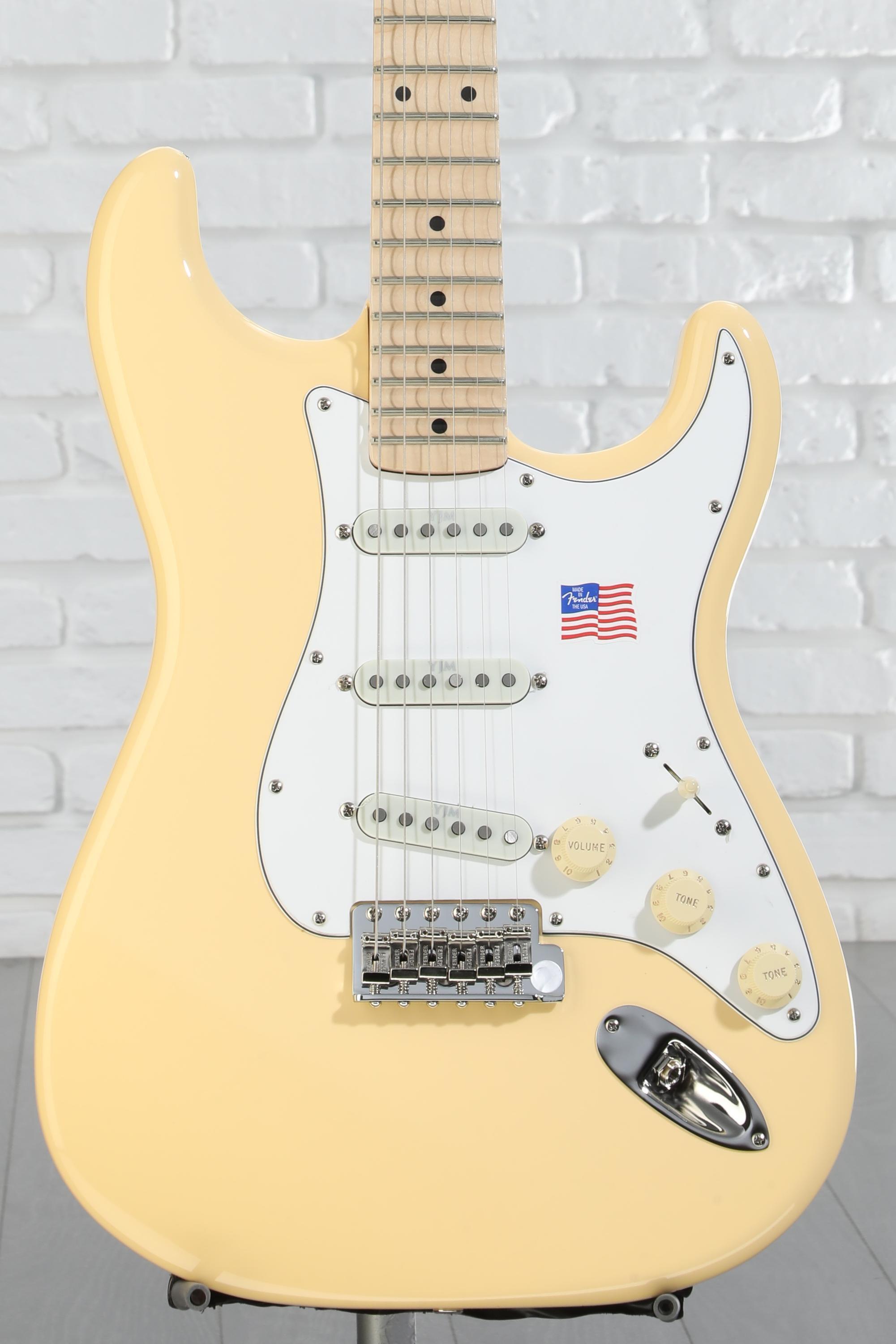 Fender Yngwie Malmsteen Stratocaster Electric Guitar
