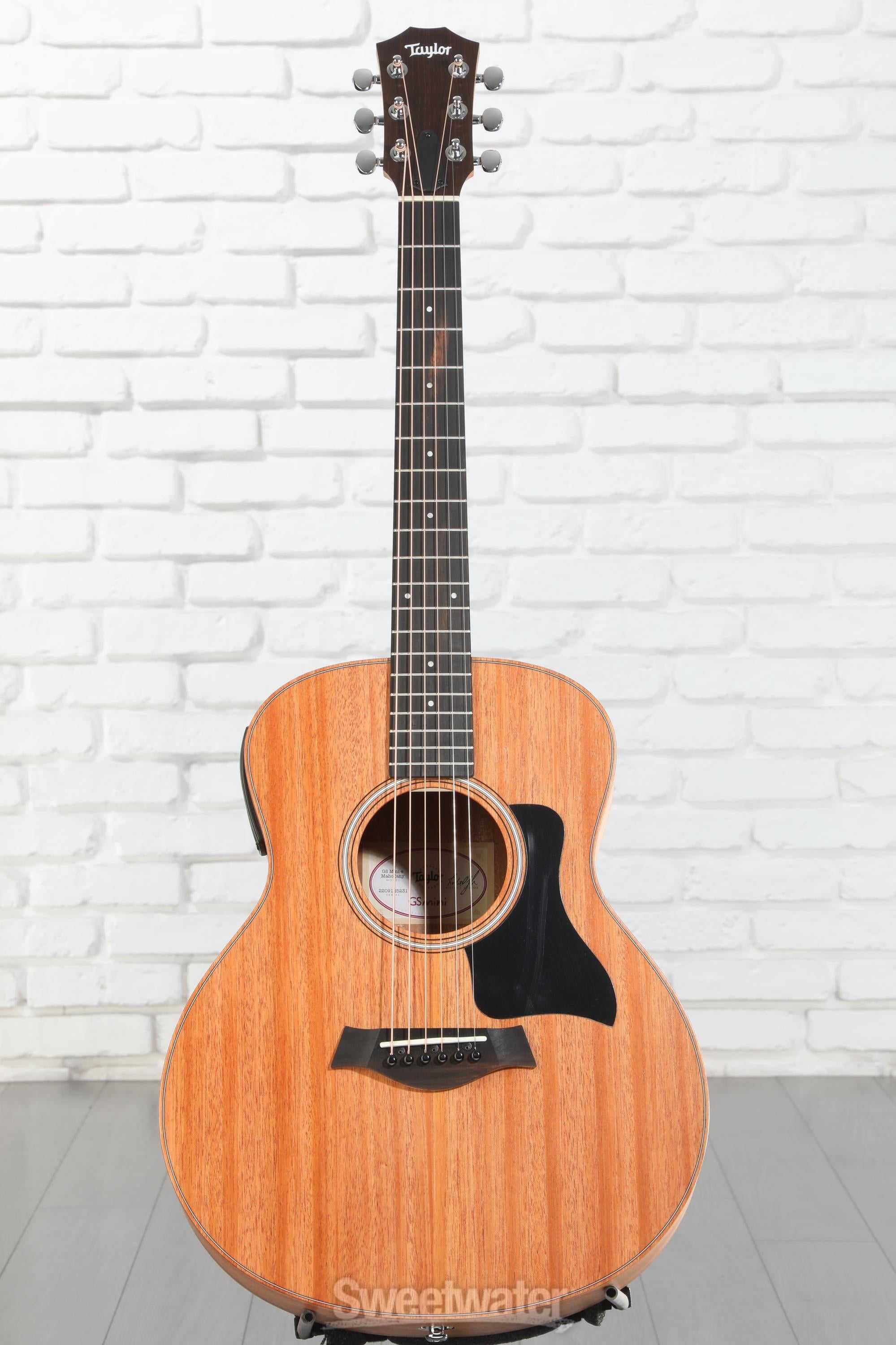 Taylor GS Mini-e Mahogany Acoustic-electric Guitar - Natural