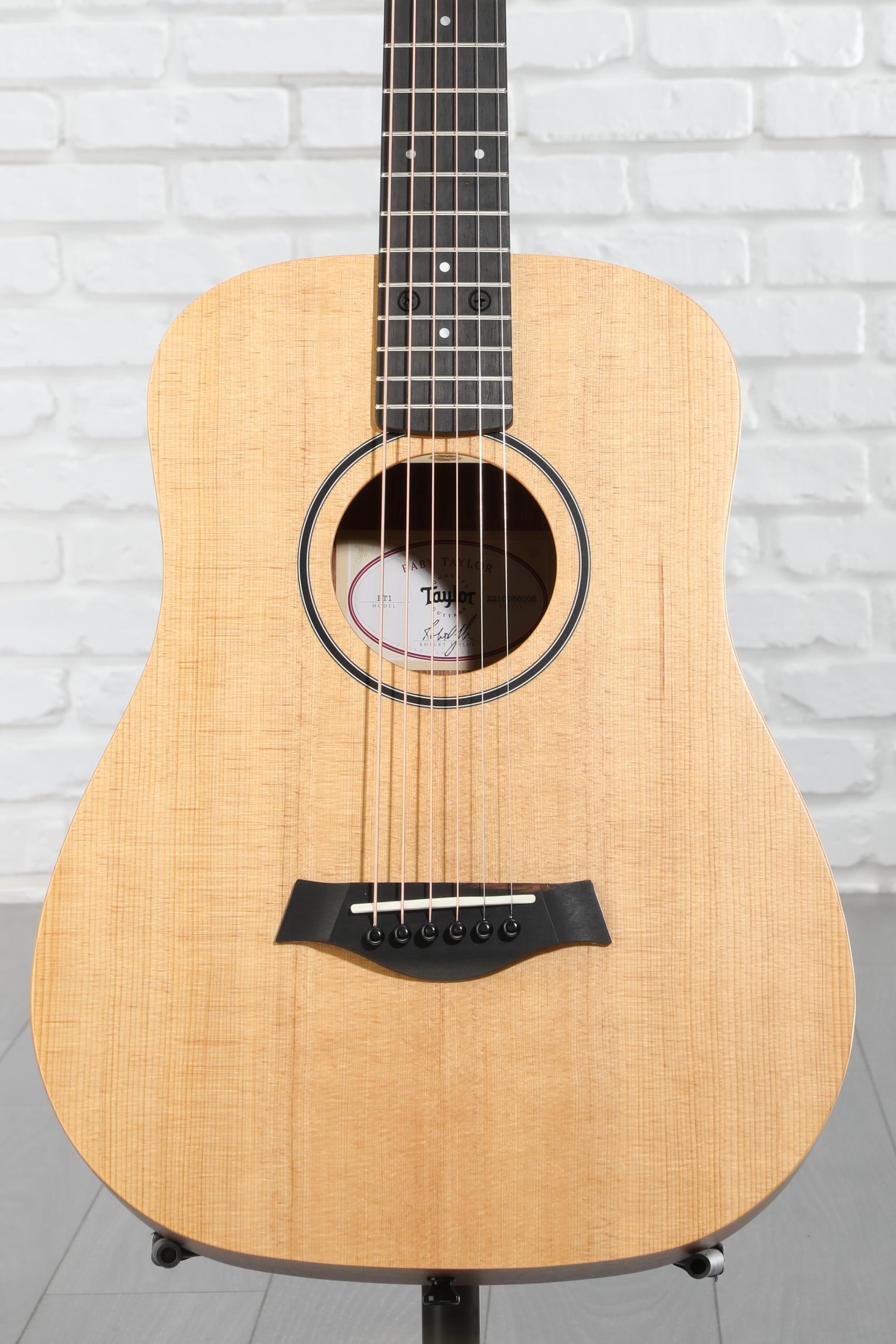 Taylor Baby Taylor BT1 Walnut Acoustic Guitar - Natural Sitka