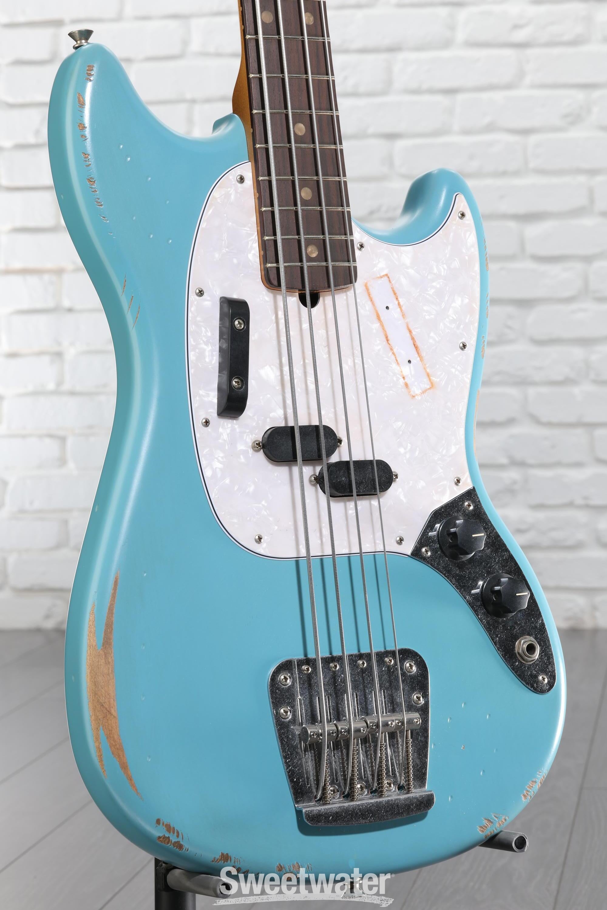Fender JMJ Road Worn Mustang Bass Guitar - Faded Daphne Blue