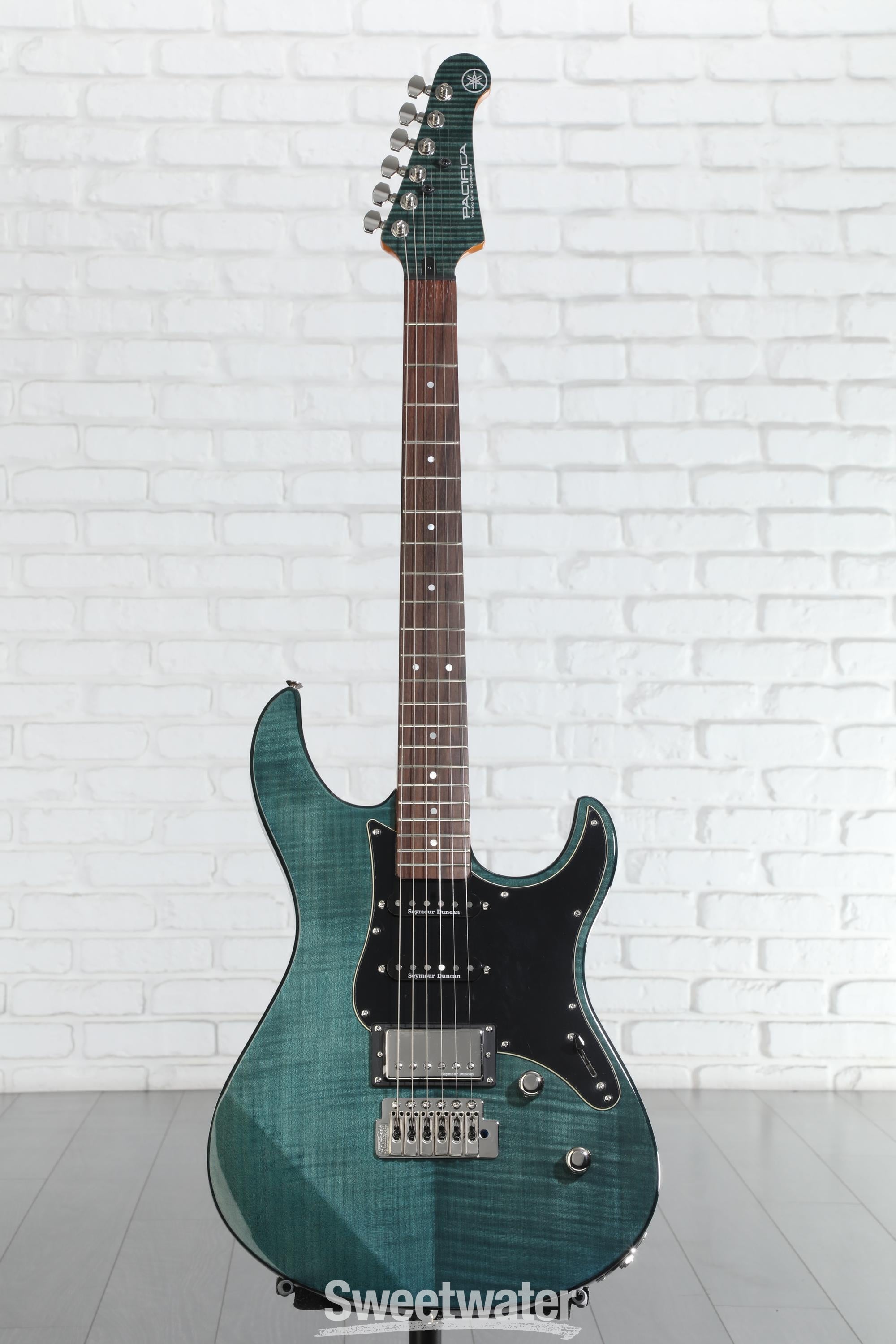 Yamaha Pacifica PAC612VIIFM Electric Guitar - Indigo Blue | Sweetwater