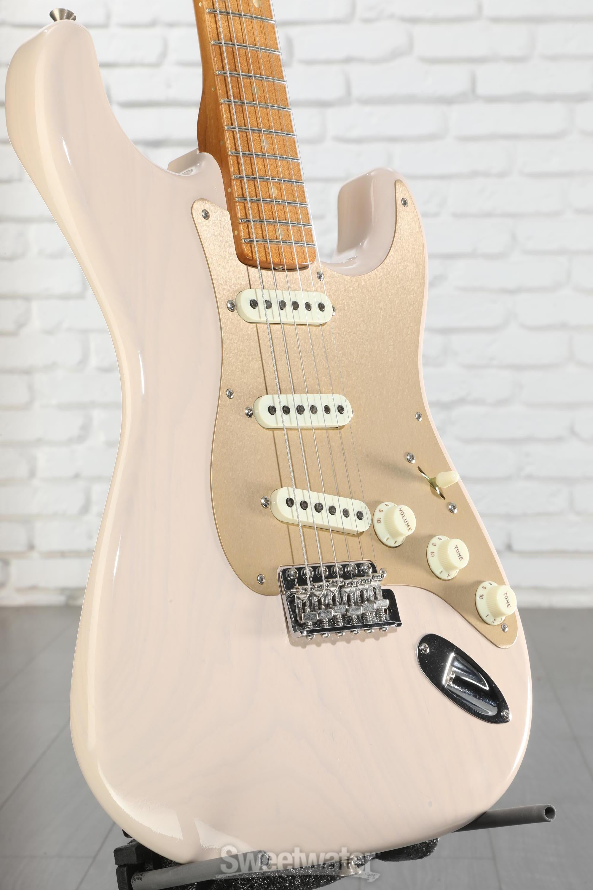 Fender Custom Shop '57 Dual-Mag Stratocaster DLX Closet Classic