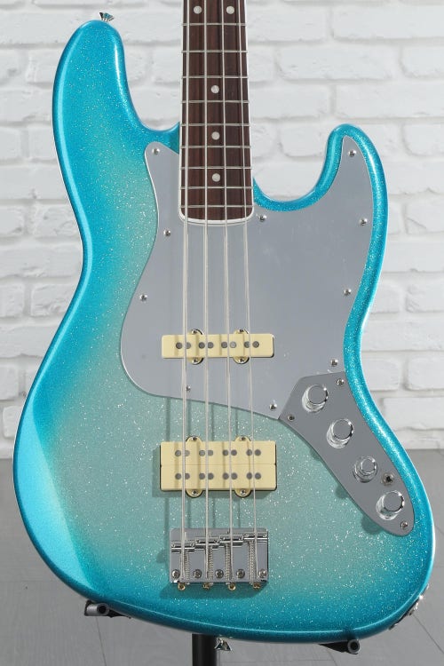 Fender Limited Player Plus x Blu DeTiger Signature Jazz Bass - Rosewood Fingerboard, Sky Burst Sparkle