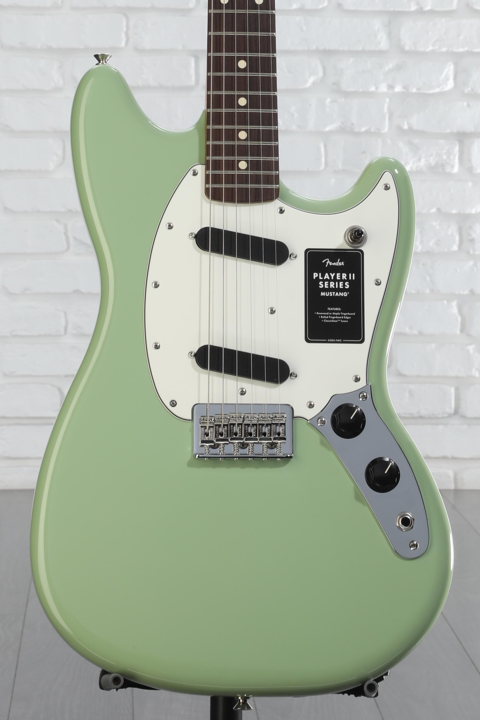 Fender Player II Mustang - Birch Green with Rosewood Fingerboard