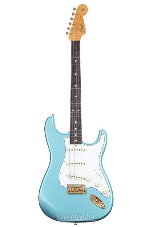 Fender Custom Shop Limited-edition '65 Stratocaster Dlx Closet