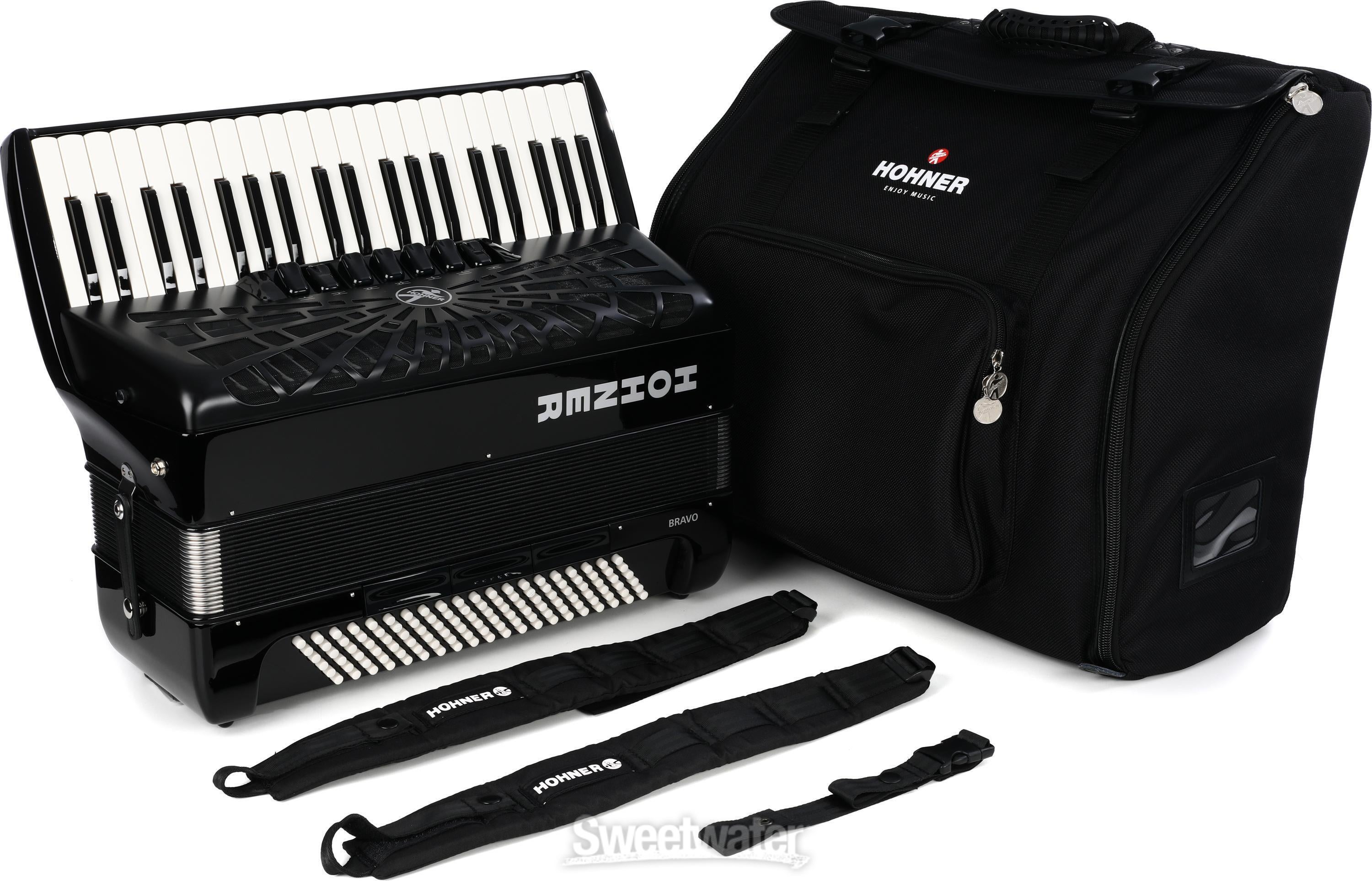 Hohner Bravo III 120 BLACK Hohner Bravo III 120 Accordion