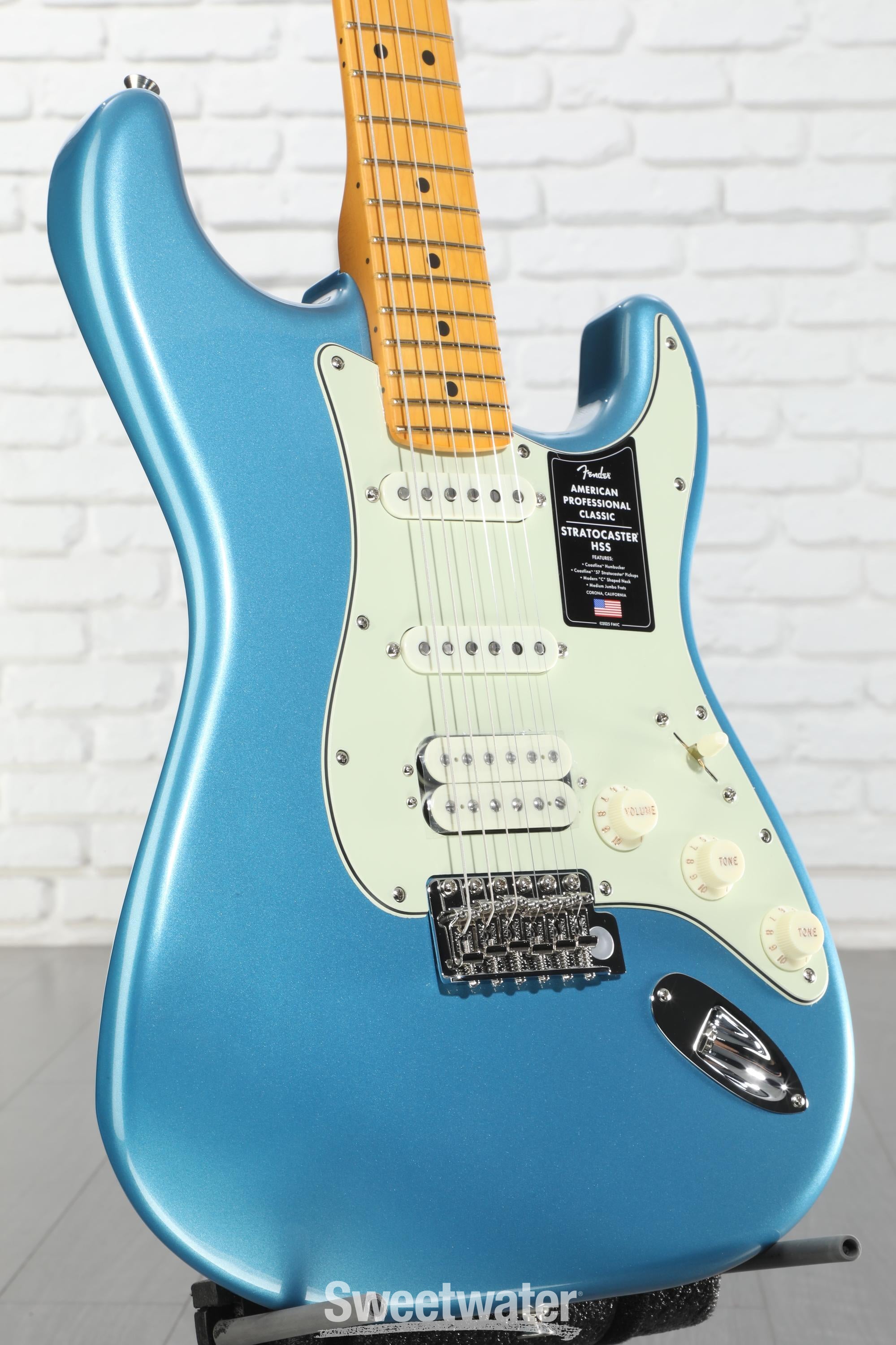 Fender American Professional Classic Stratocaster HSS Electric