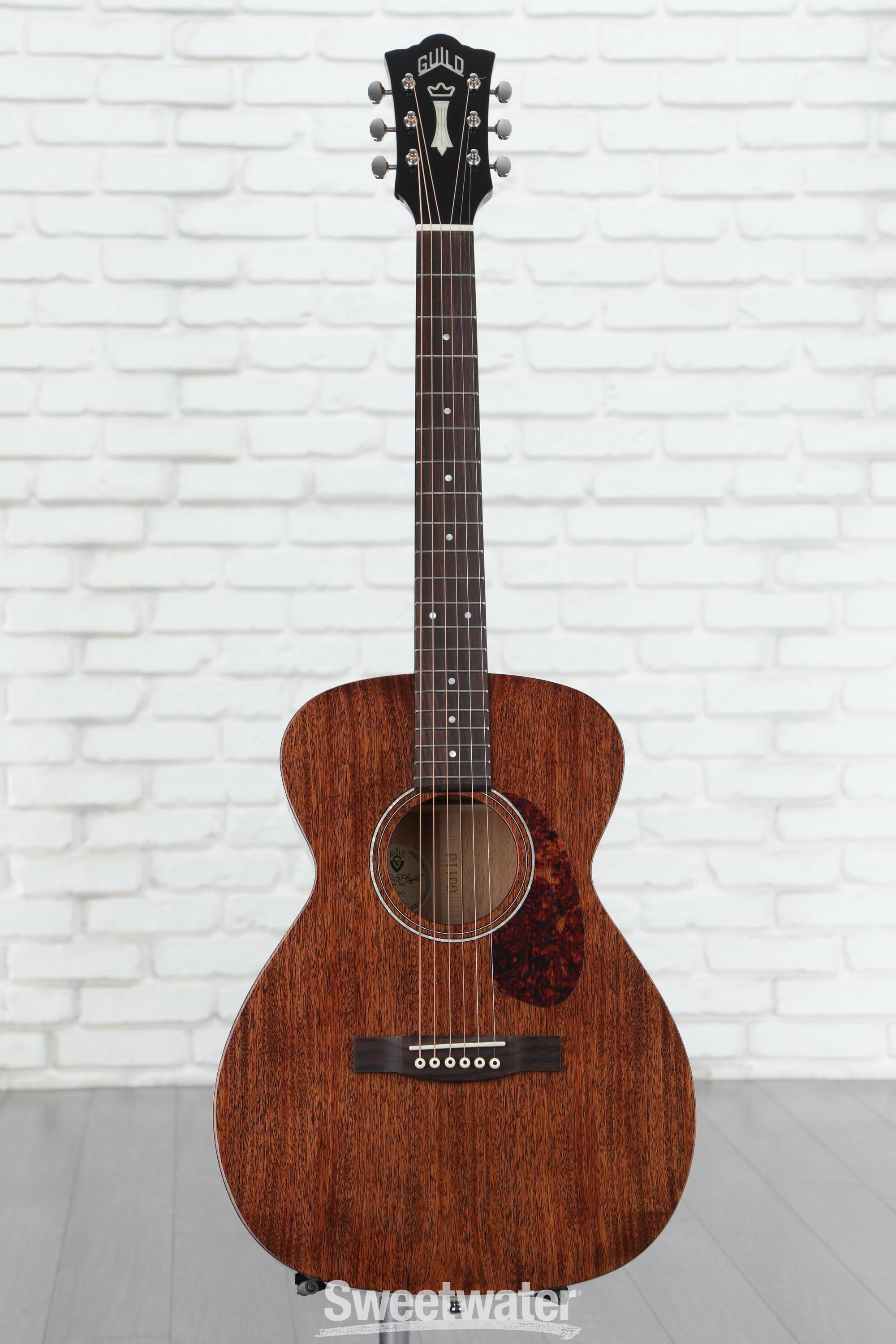 Guild M-120, Concert Acoustic Guitar - Natural