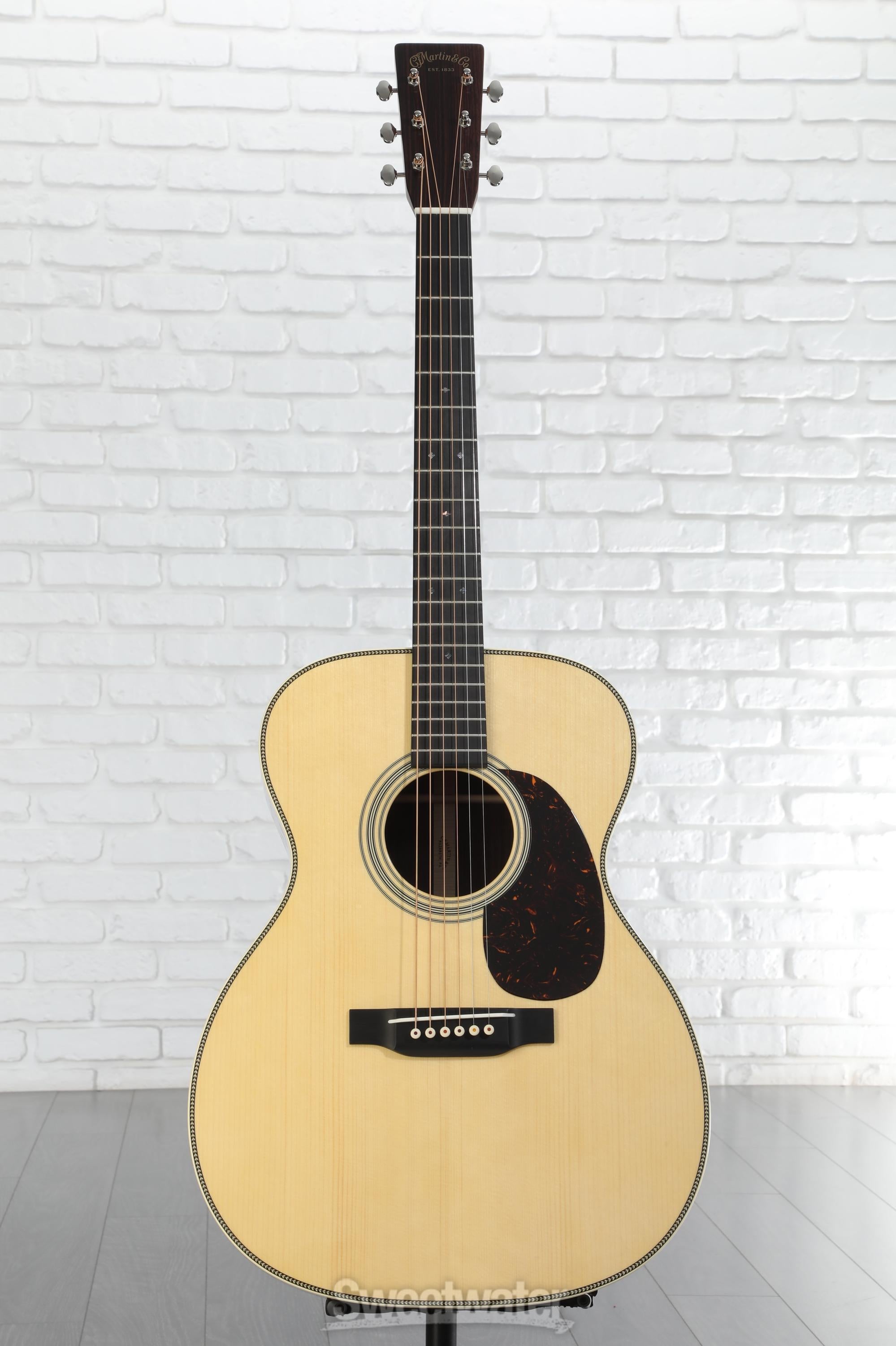Martin Sweetwater Select 28 Style Herringbone 000 Acoustic Guitar