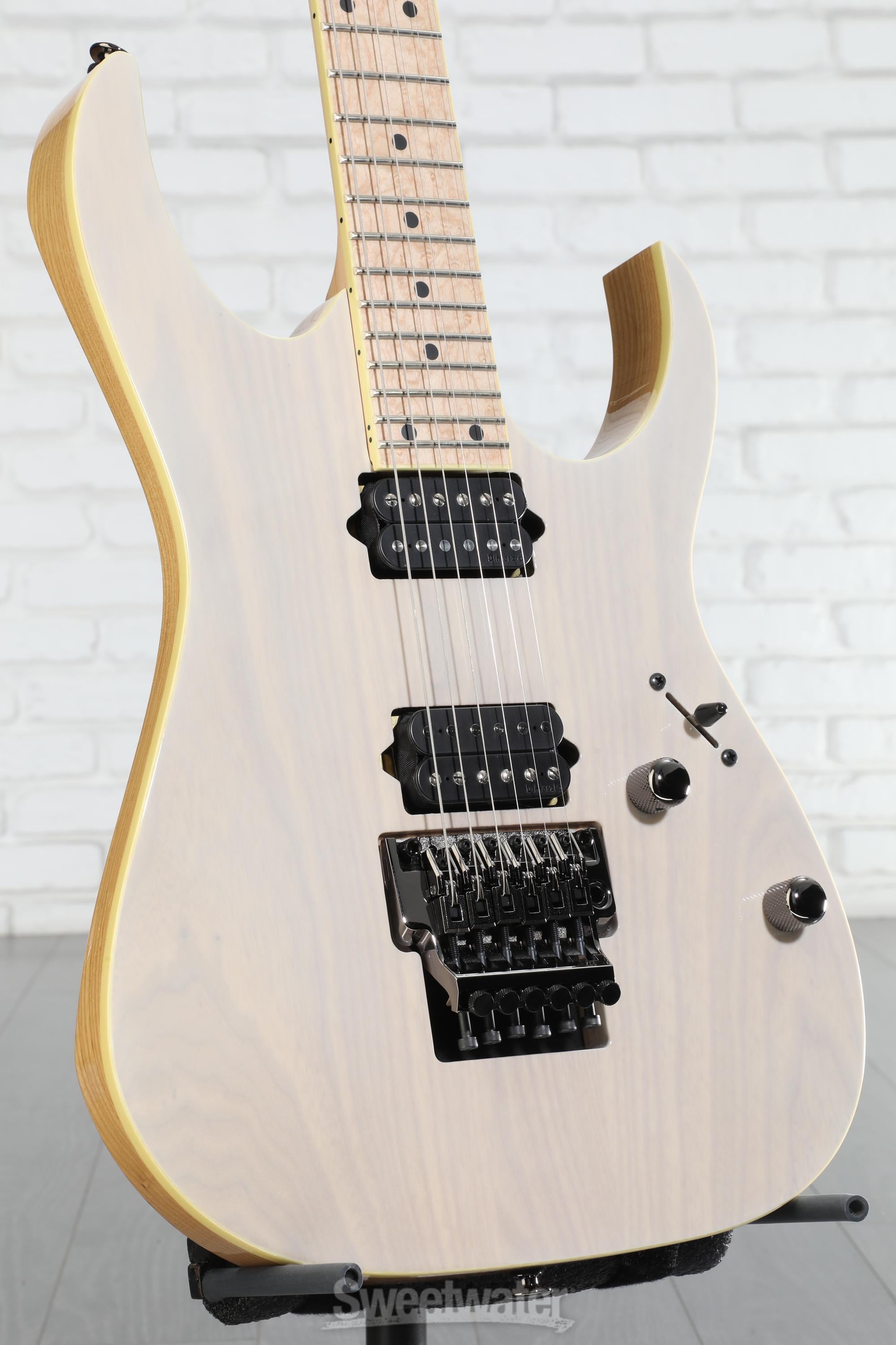 Ibanez Prestige RG652AHM - Antique White Blonde | Sweetwater