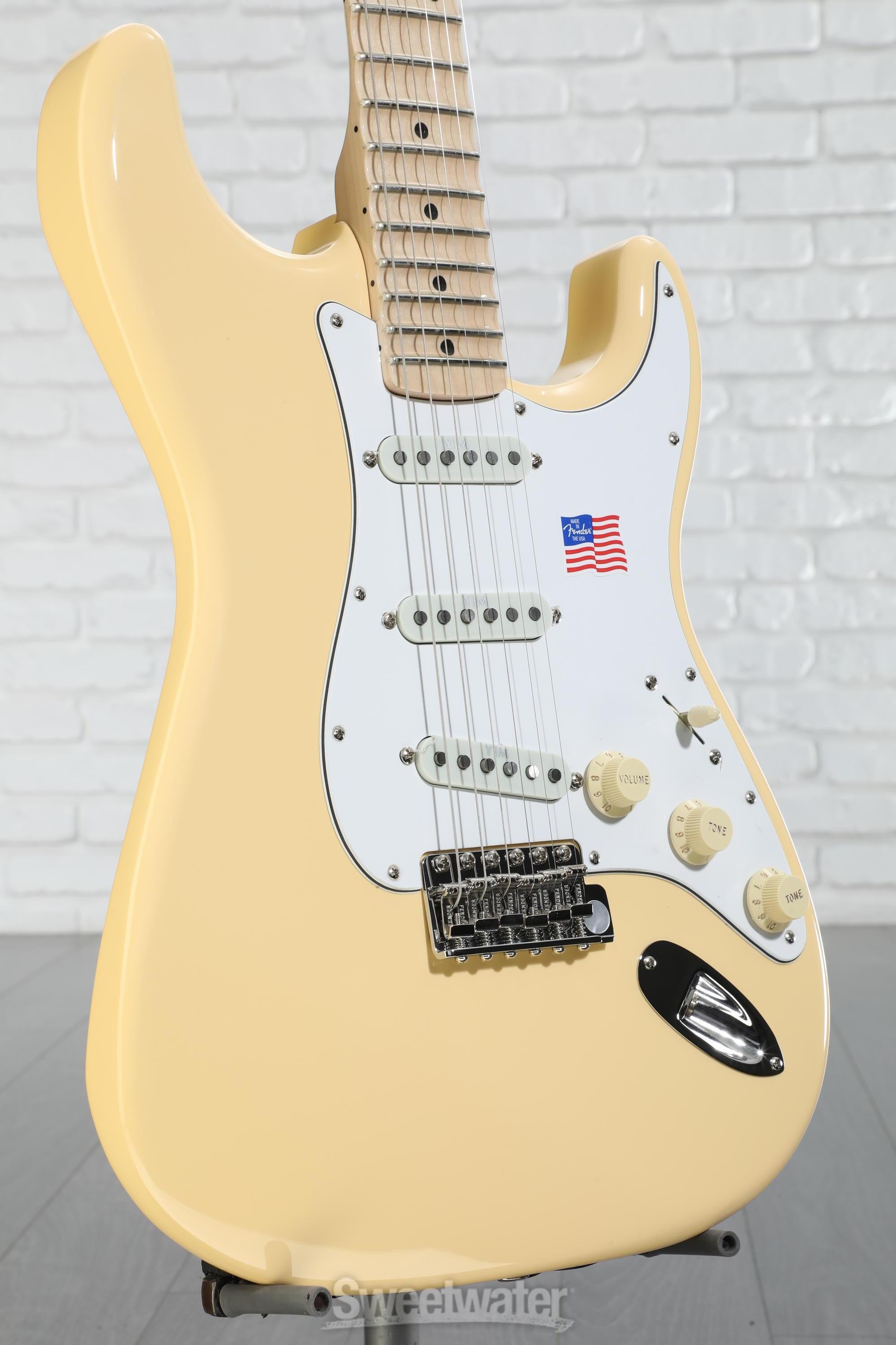 ギター Fender Yngwie Malmsteen Vintage White Fender Yngwie Malmsteen Stratocaster - Vintage White