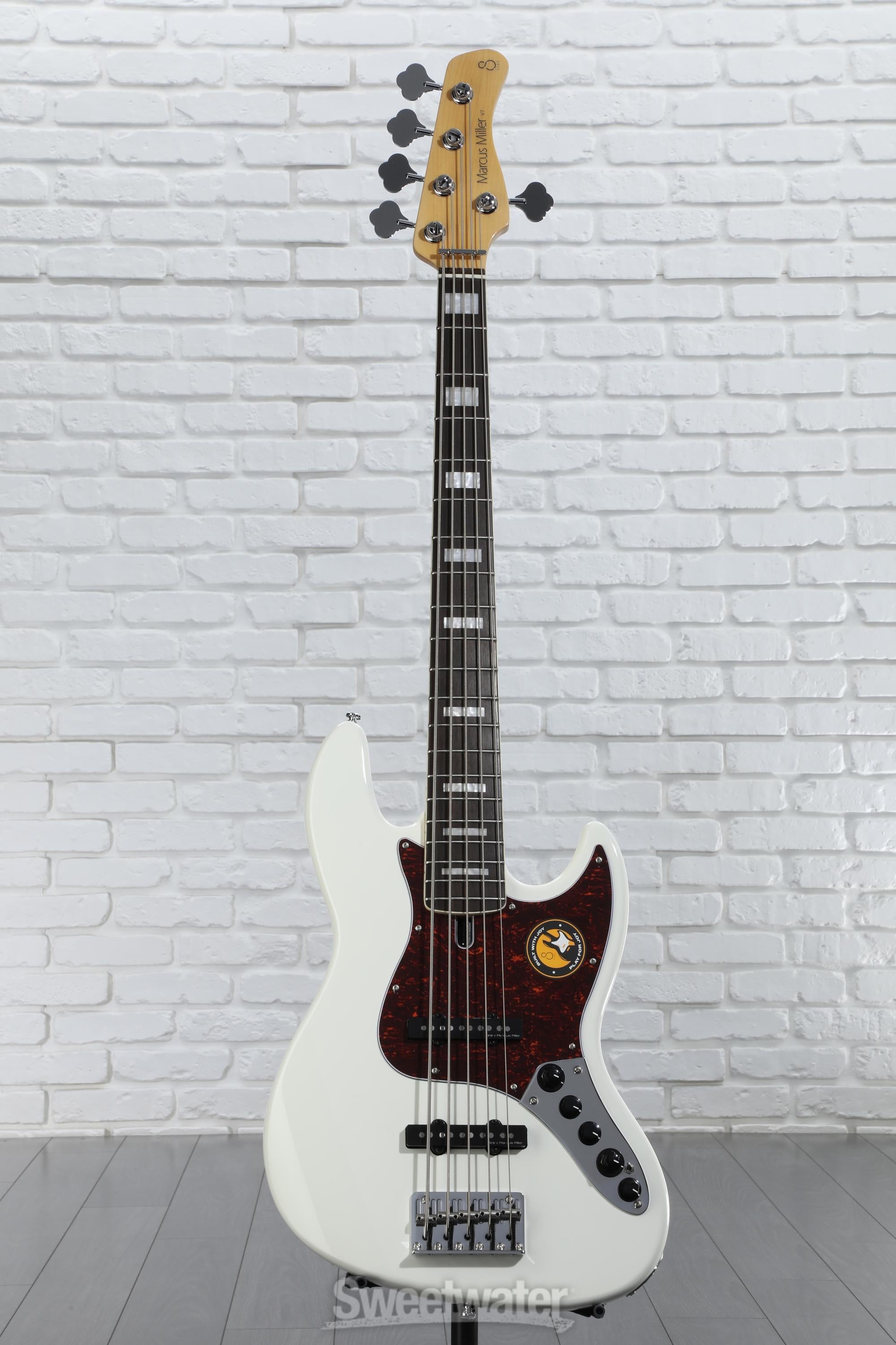 Sire Marcus Miller V7 Alder 5-string Bass Guitar - Antique White