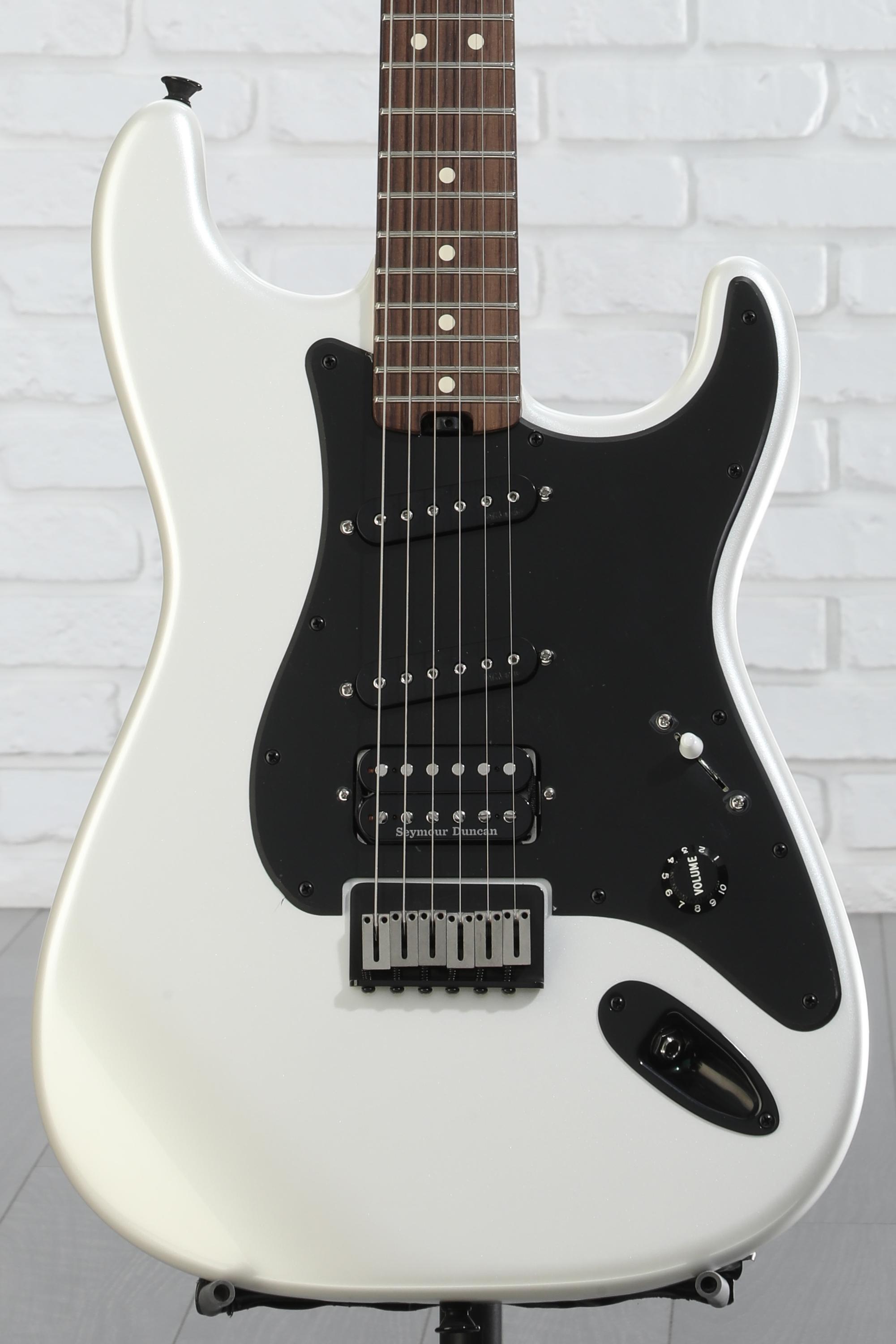 Charvel Jake E. Lee Signature Pro-Mod So-Cal Style 1