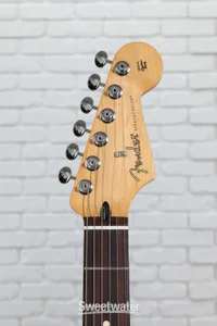 Fender Player II Stratocaster Electric Guitar - Coral Red with Rosewood Fingerboard