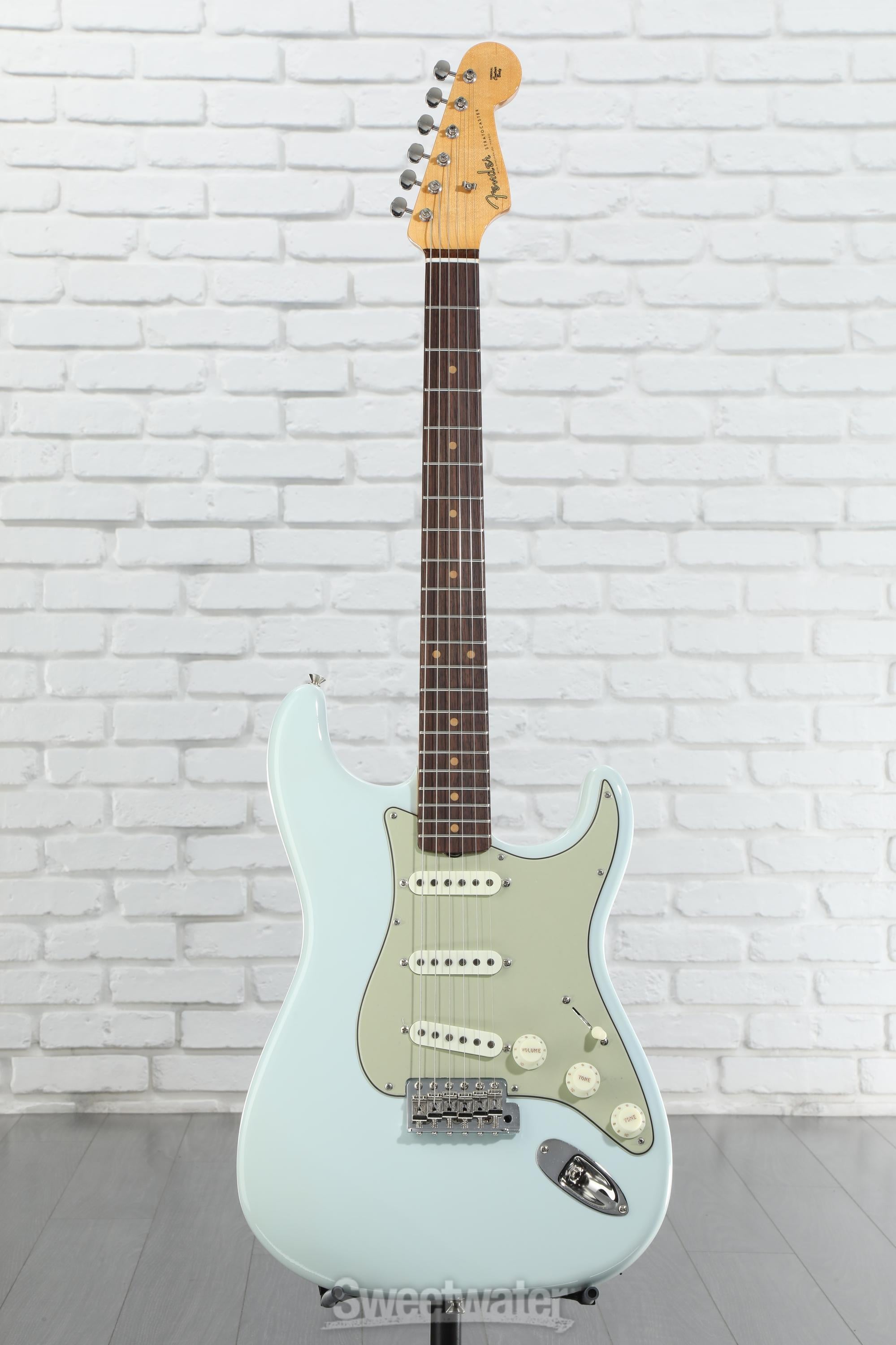 Vintage Custom 1959 Stratocaster® - Rosewood | Vintage