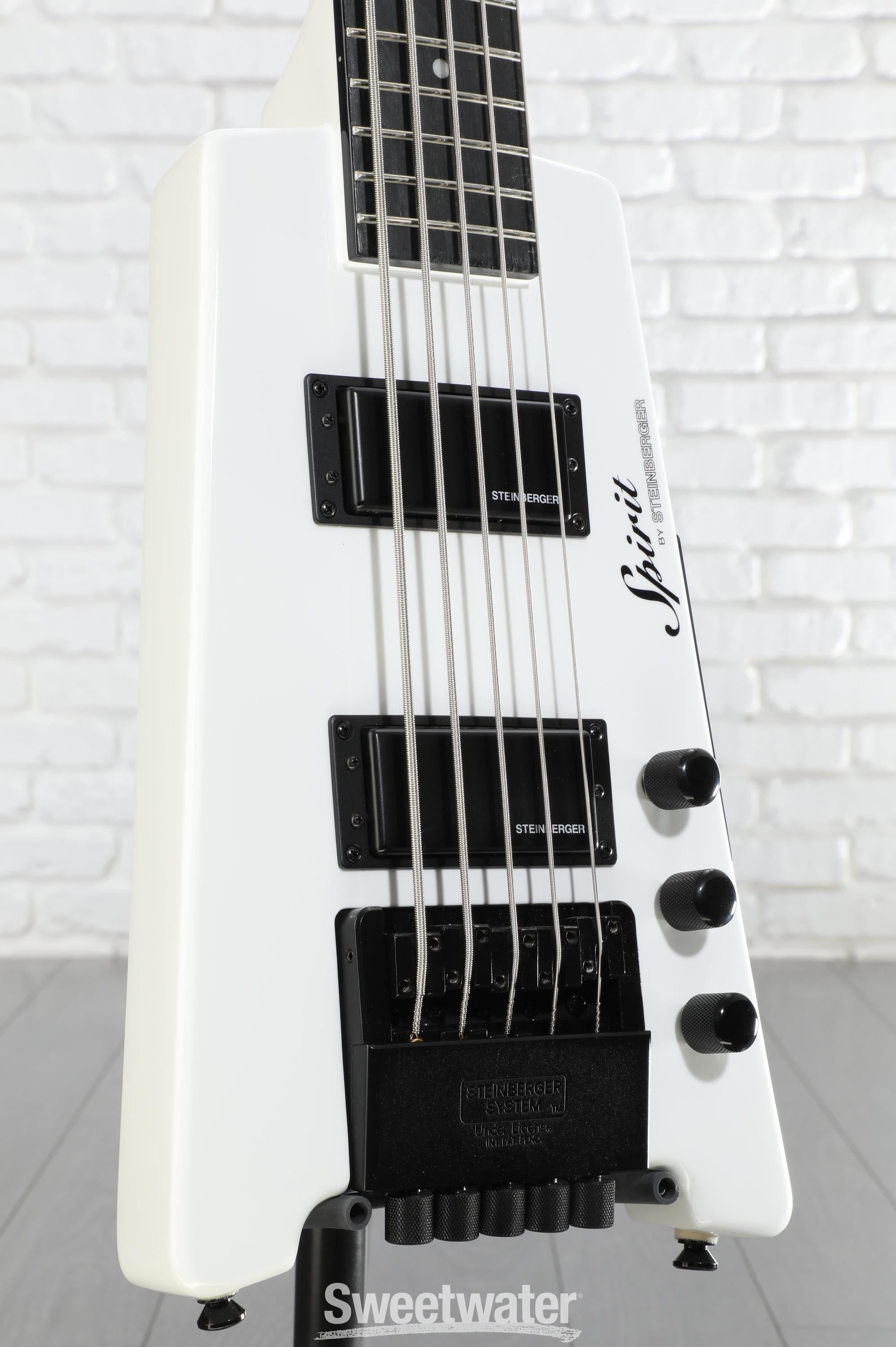 Steinberger Spirit XT-25 5-string Bass Guitar - White | Sweetwater