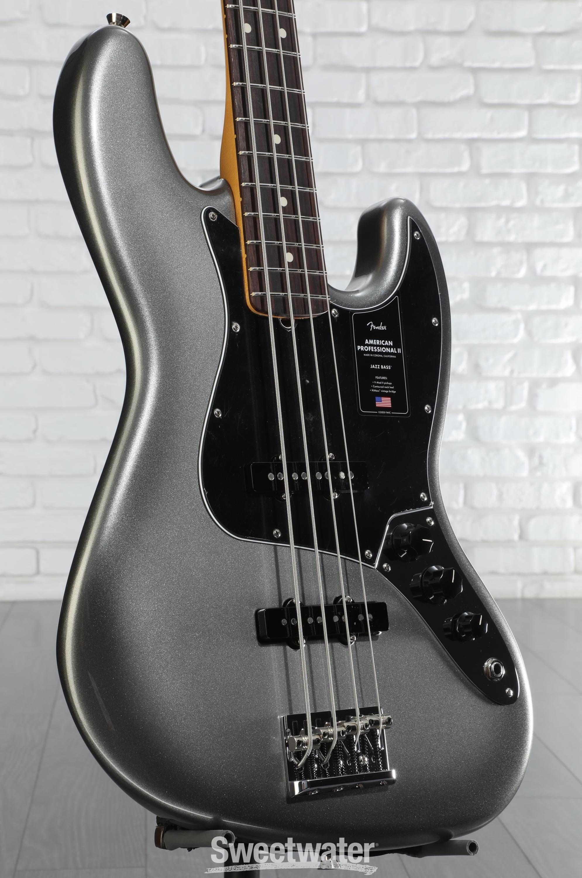 美品 Fender Mexico Deluxe Zone Bass グレー Bajo eléctrico Fender Deluxe Zone Bass - $650.000 Cápsulas activas