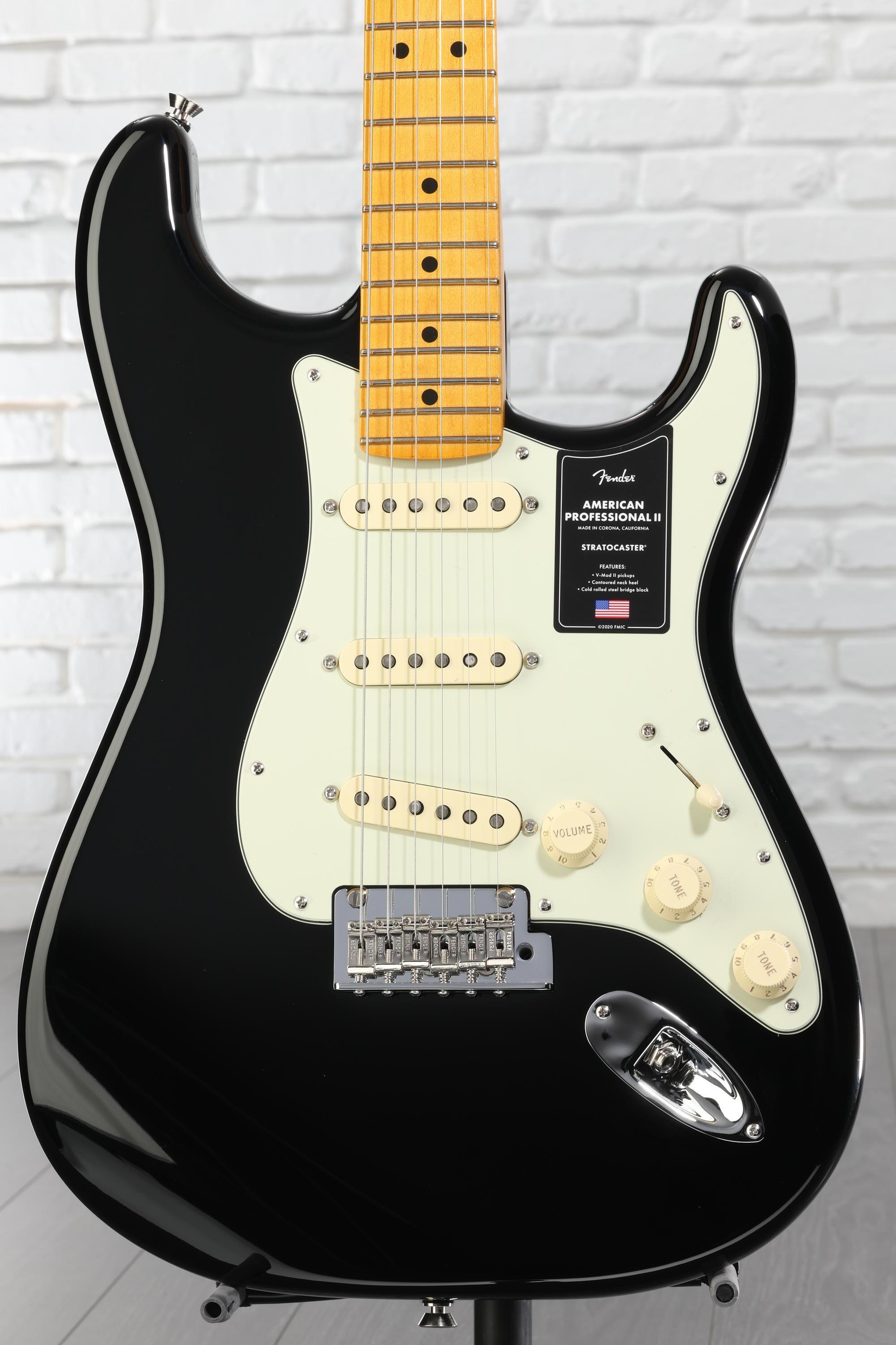 Fender American Professional II Stratocaster - Black with Maple