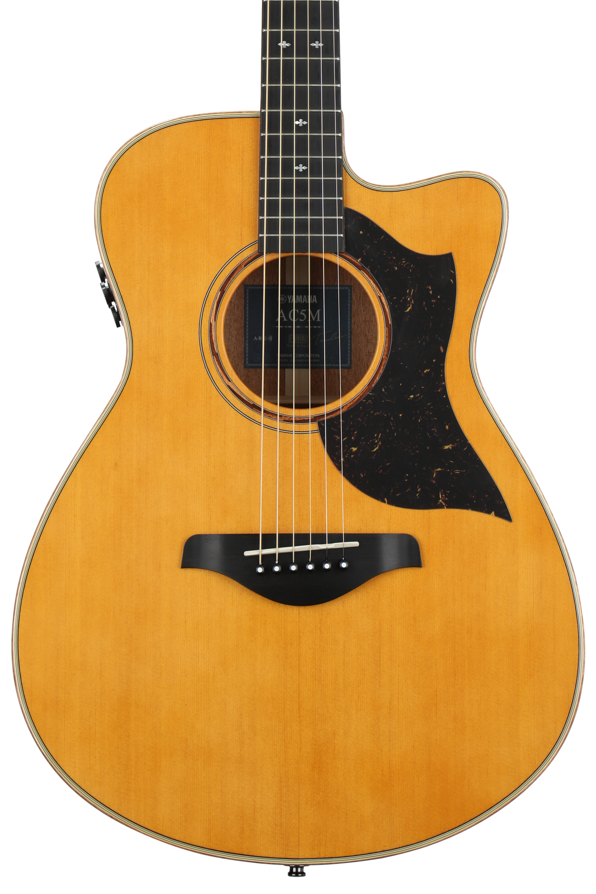 Yamaha AC5M ARE Concert Cutaway Acoustic-electric Guitar - Vintage