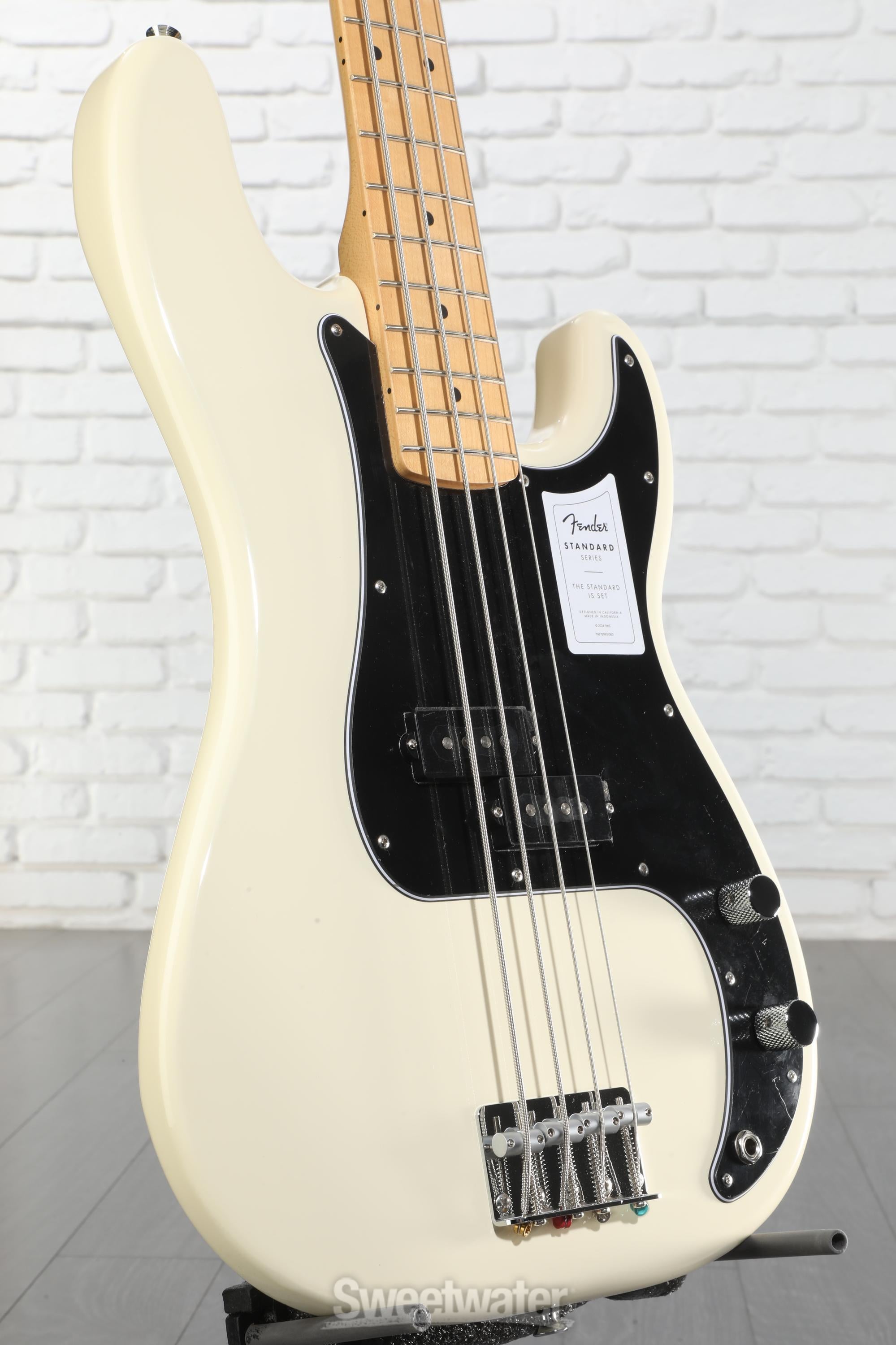 ベース Fender Precision Bass Standard Precision Bass® – Fender
