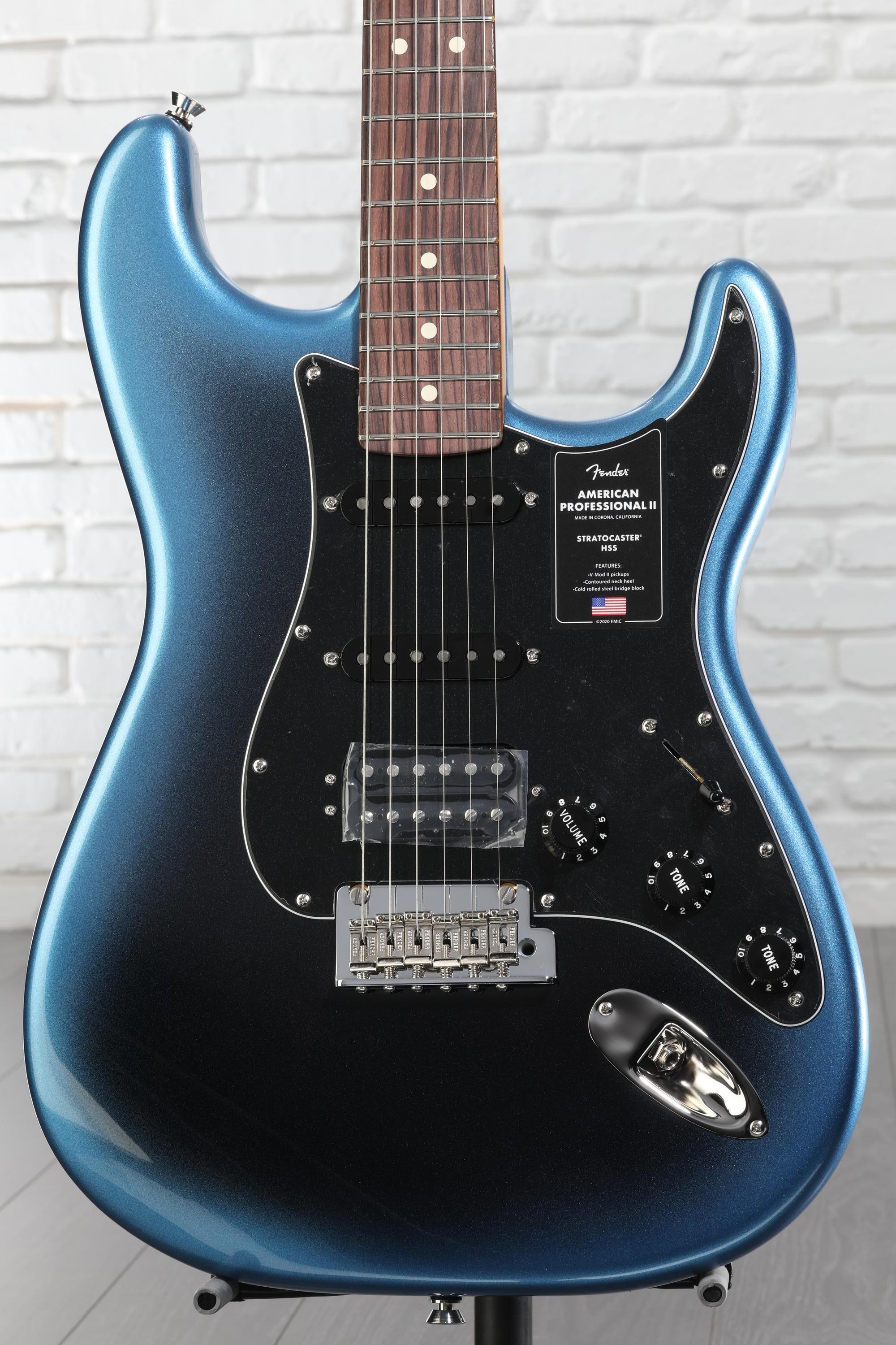Fender American Professional II Stratocaster HSS Dark Night with