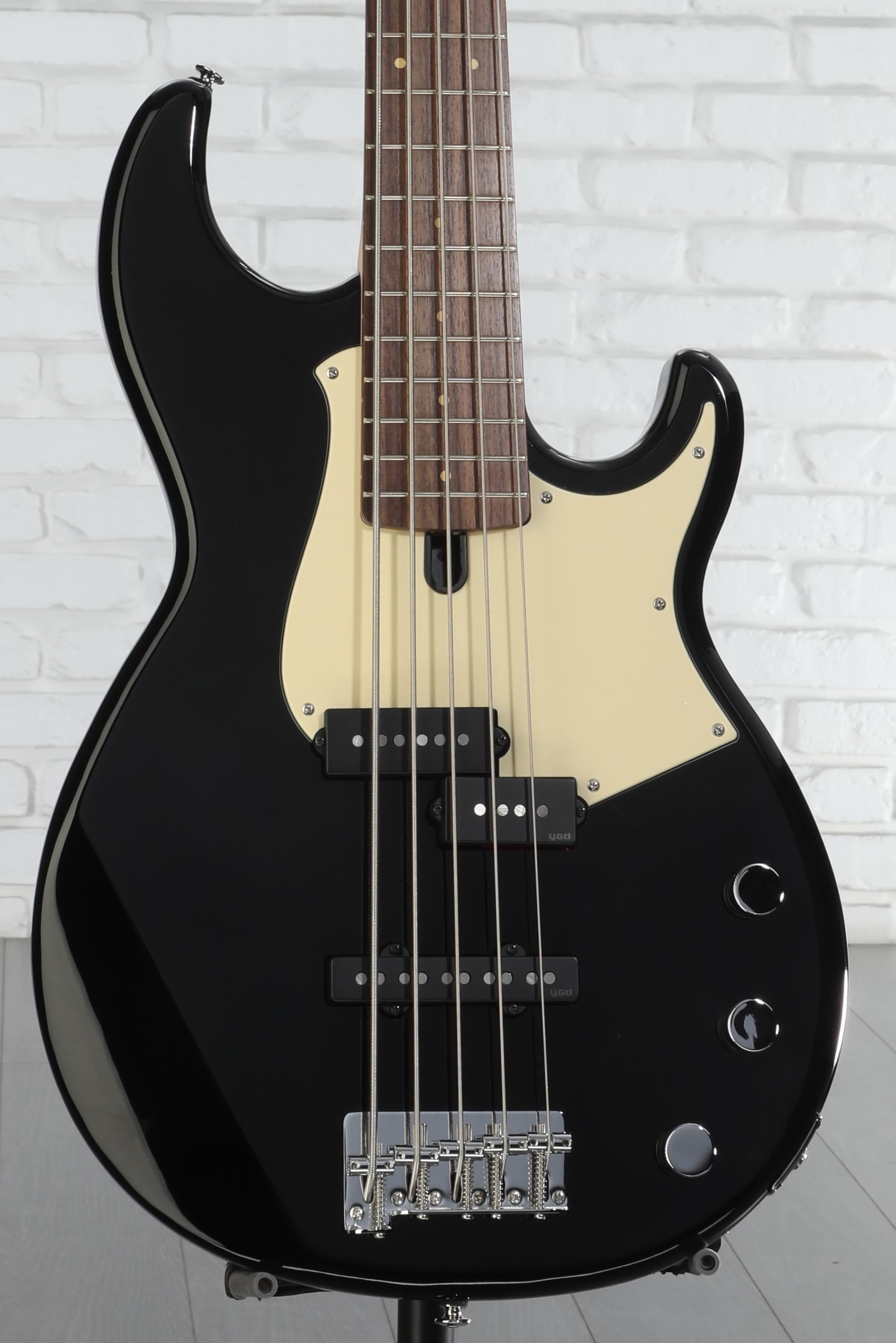 Yamaha BB435 5-string Bass Guitar - Black | Sweetwater