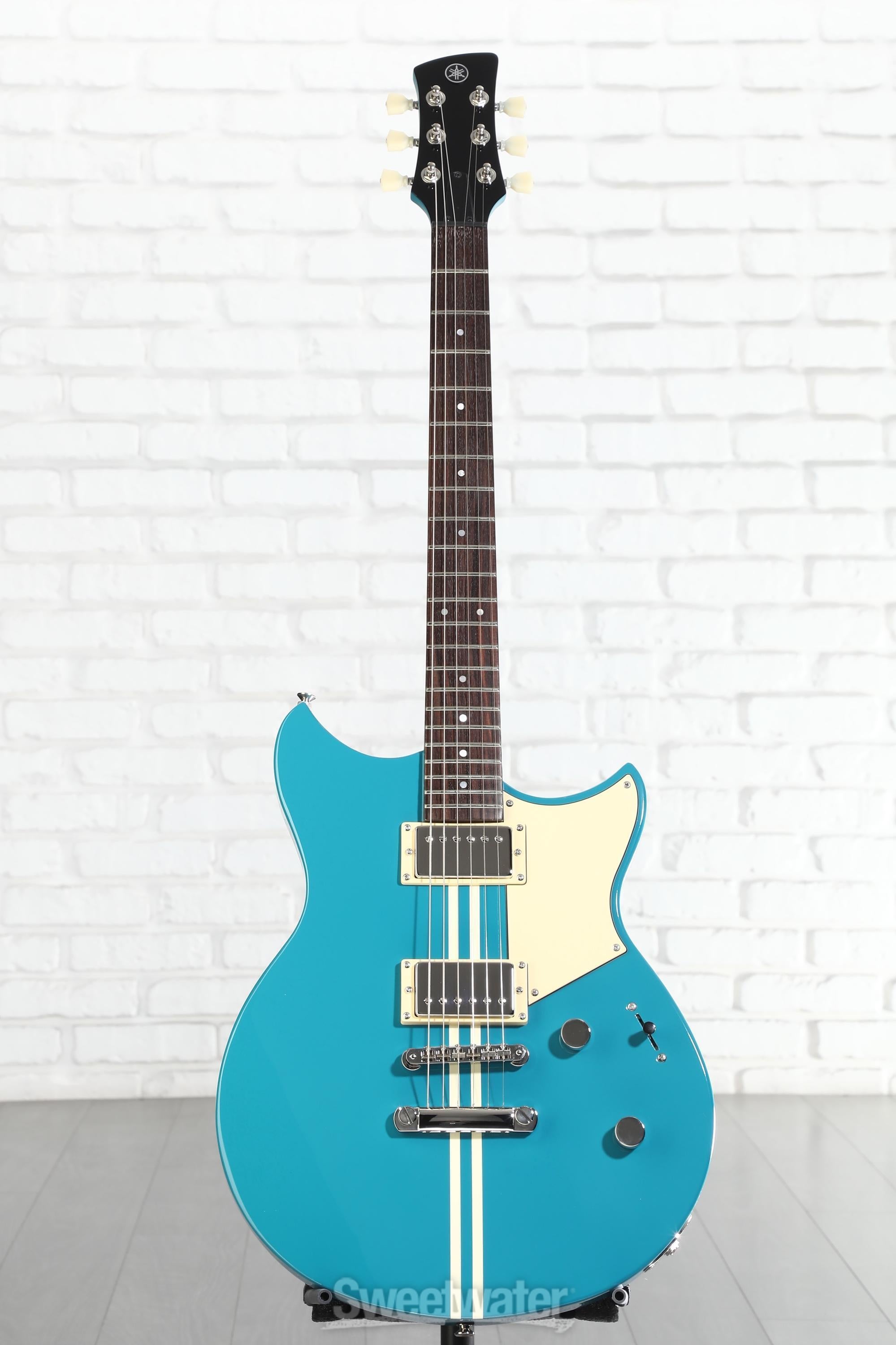 Yamaha Revstar Element RSE20 Electric Guitar - Swift Blue | Sweetwater