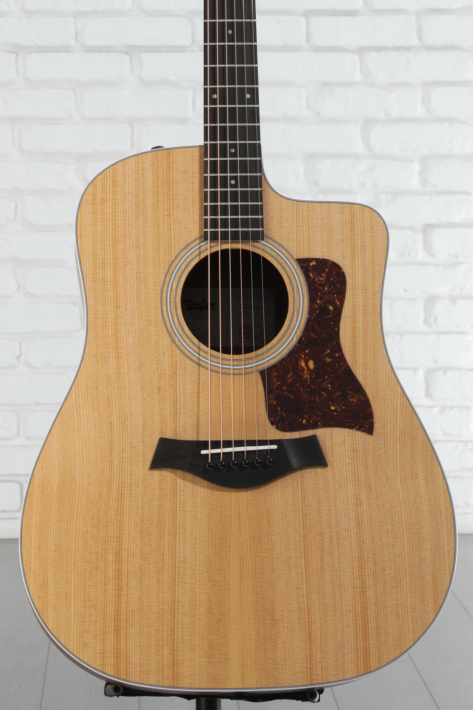 Taylor 210ce Dreadnought Acoustic-electric Guitar - Natural
