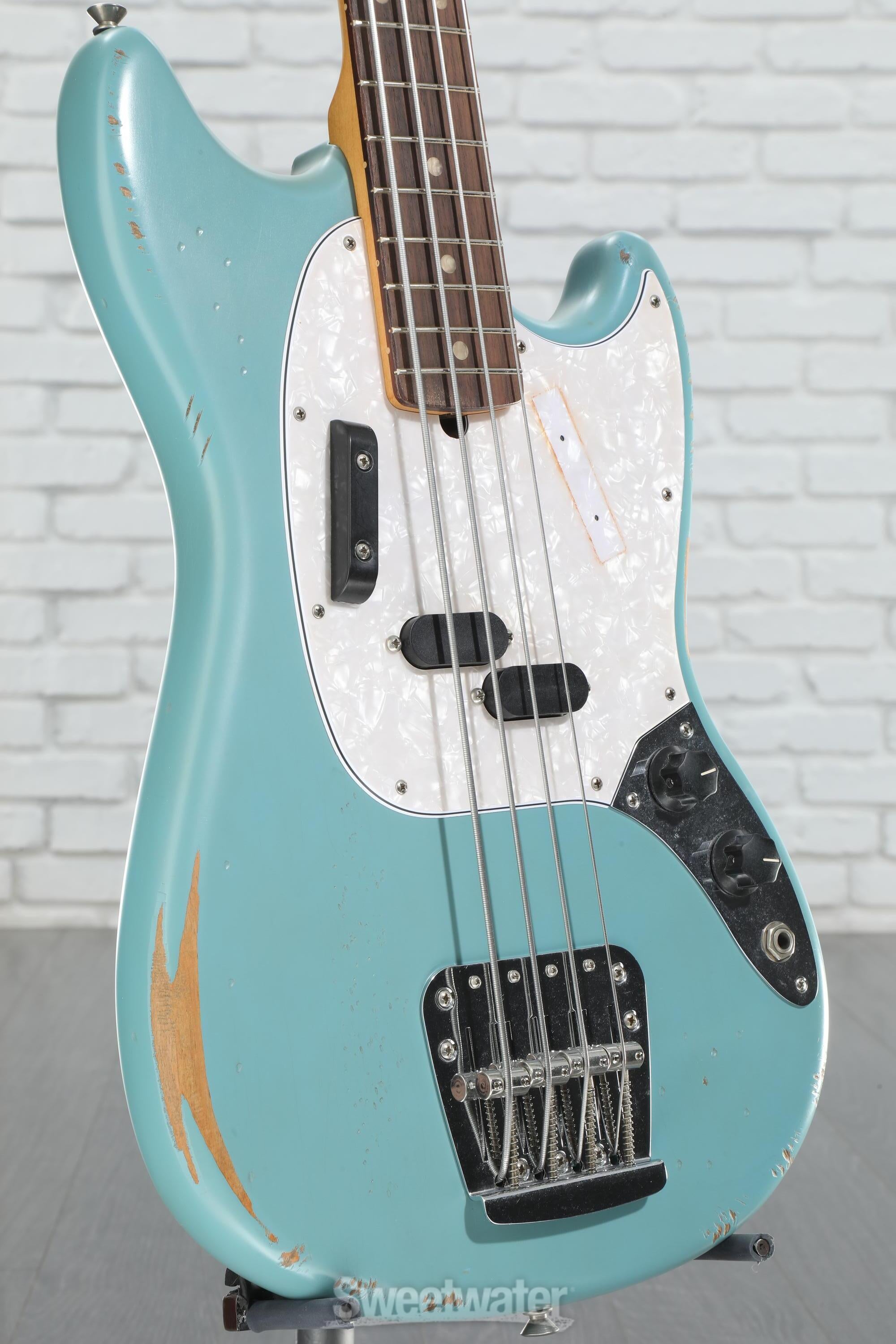 Amazon.com: Fender JMJ Road Worn Mustang Bass, Black, Maple