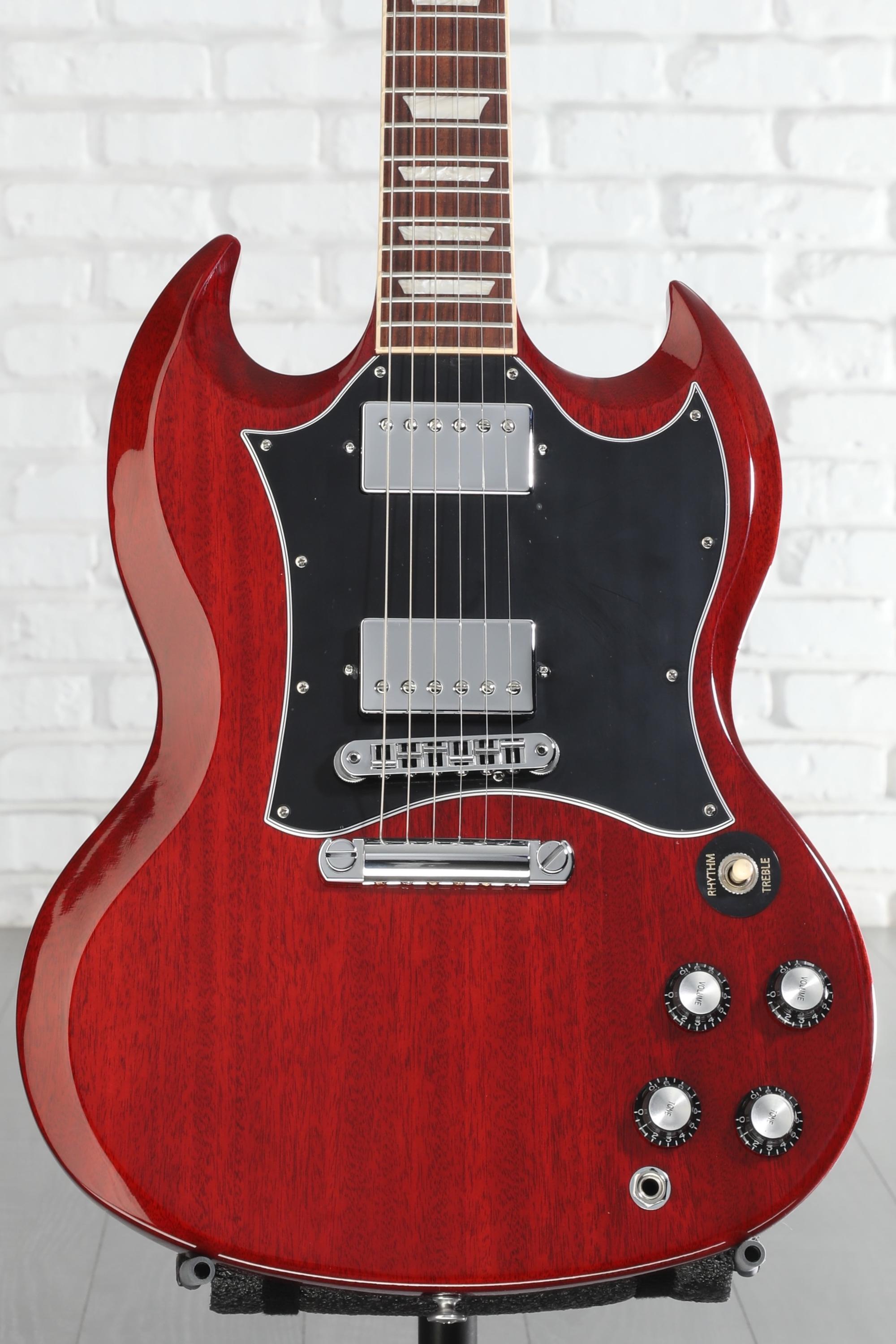 Gibson SG Standard　エレキギター チェリーレッド Gibson SG Standard Electric Guitar - Heritage Cherry | Sweetwater