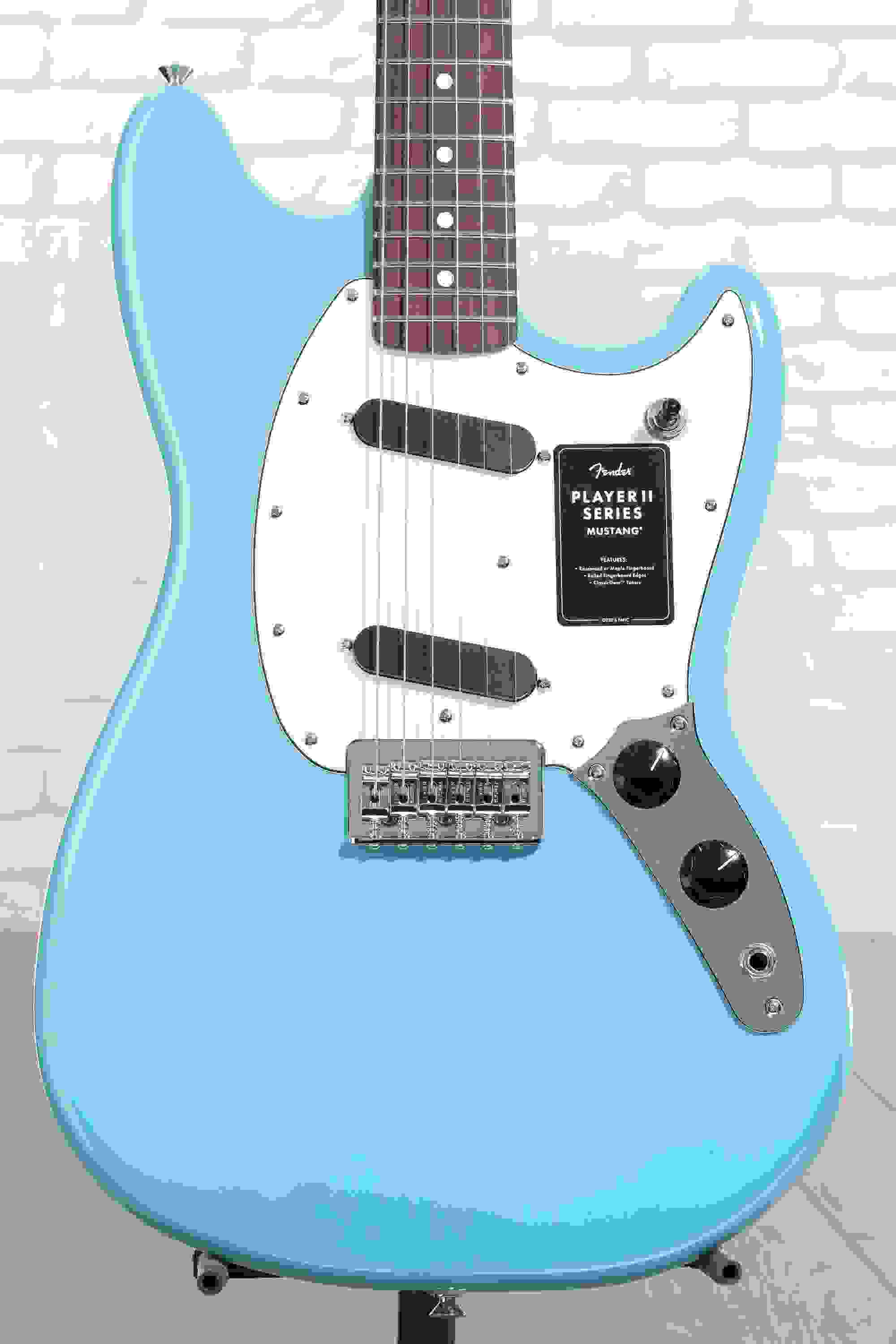 Fender Player II Mustang - Aquatone Blue with Rosewood Fingerboard