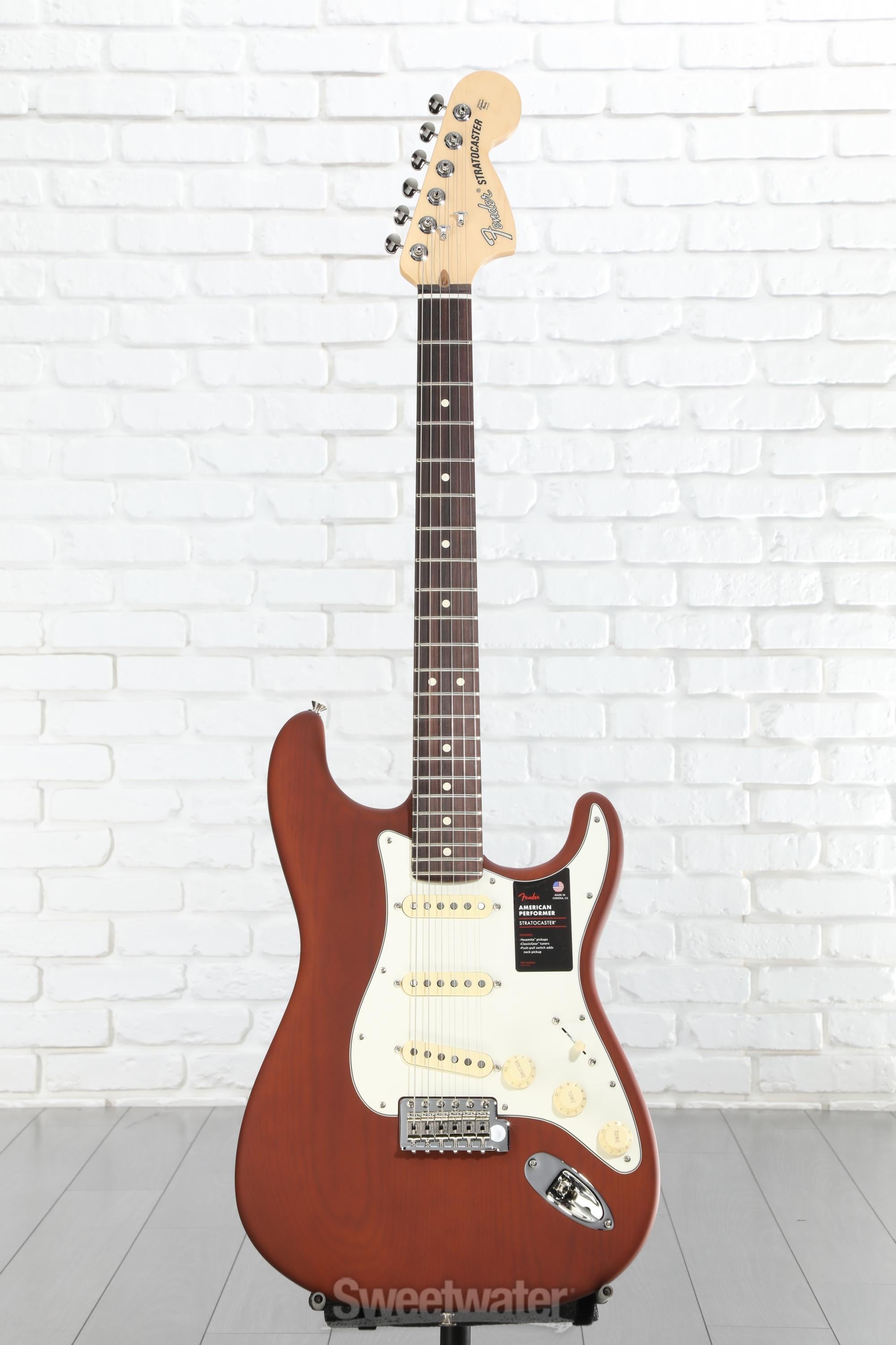 8*様 Fender American Performer Stratocast Fender American Performer Stratocaster - Honeyburst with Rosewood