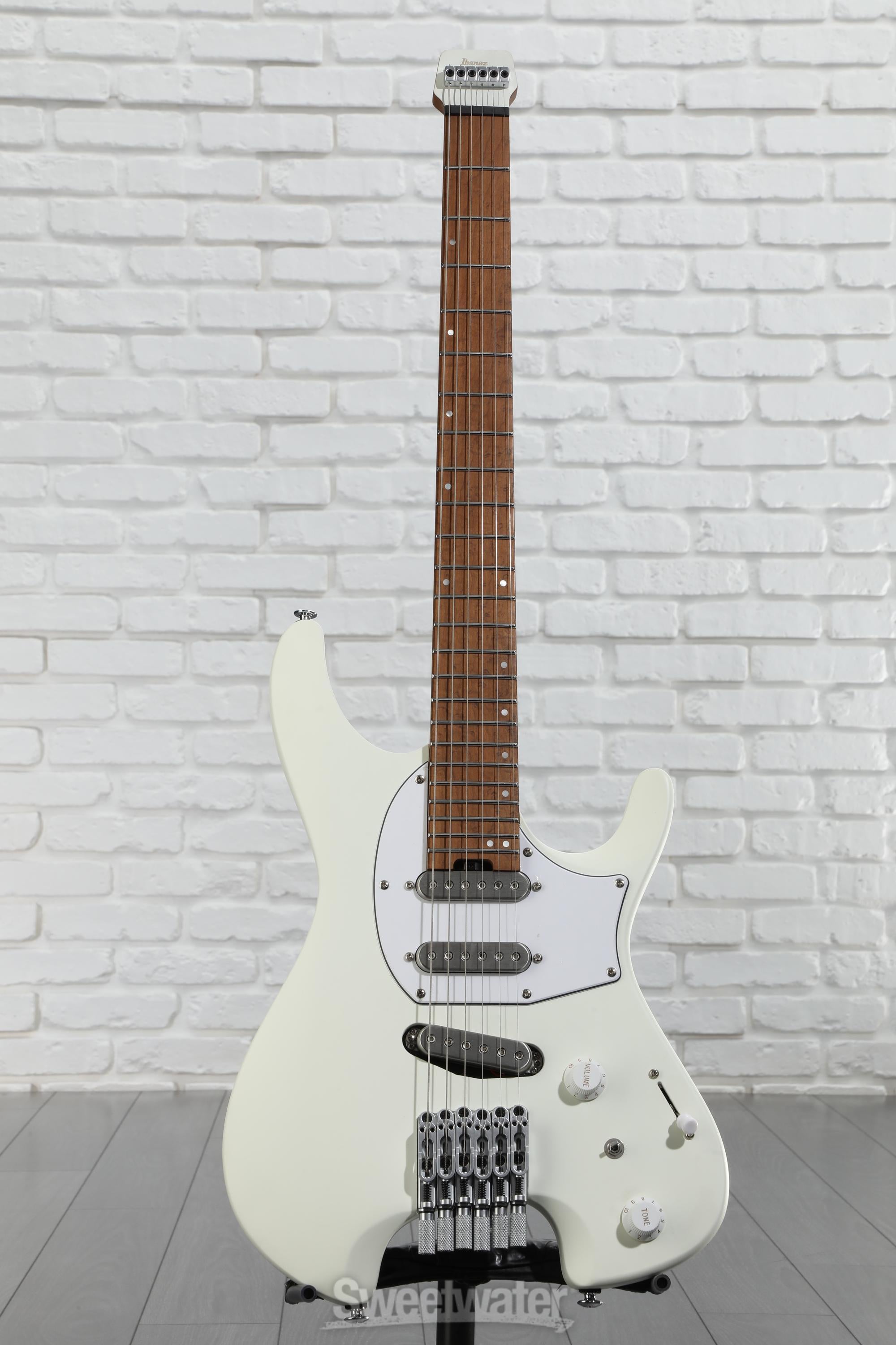 ギター Ibanez Ichika Nito Signature Model Ichika Nito gets Ibanez signature guitar with the brand's