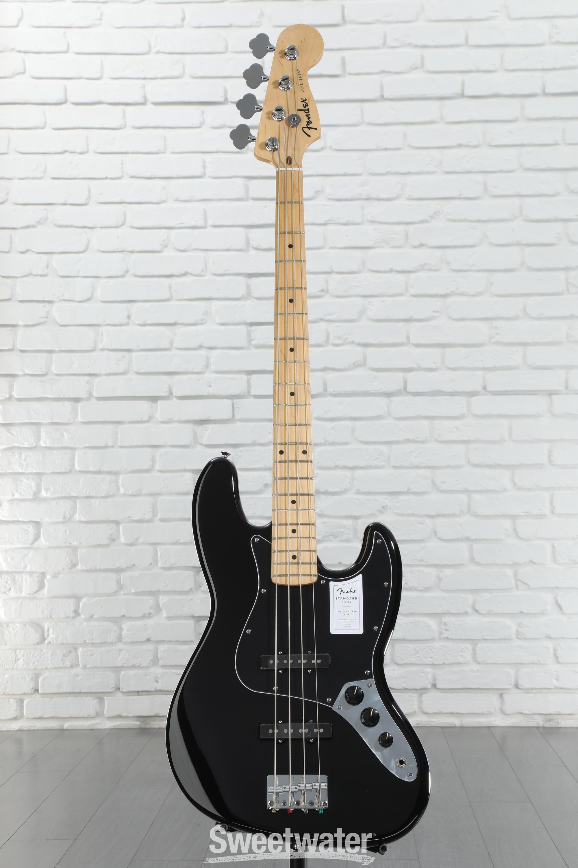 Fender Standard Jazz Bass - Black, Maple Fingerboard