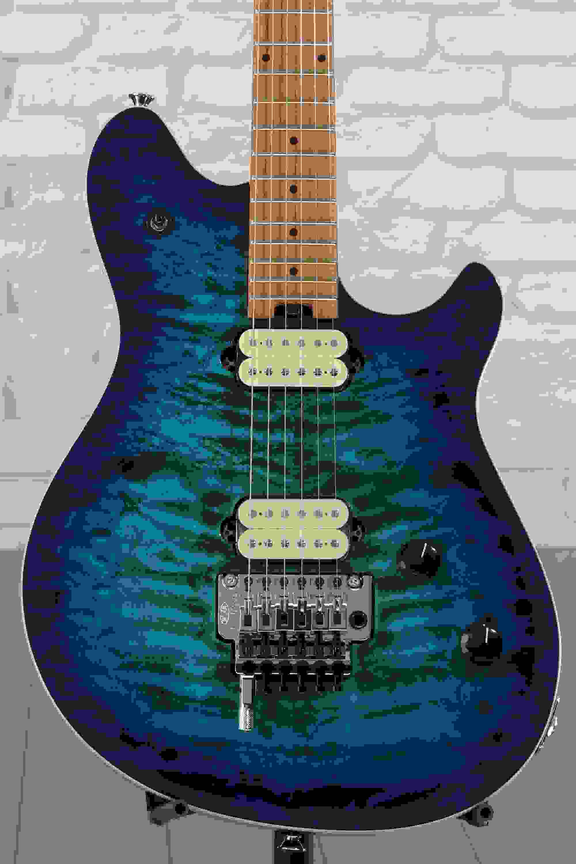 EVH Wolfgang Special QM Electric Guitar - Chlorine Burst with Baked Maple Fingerboard