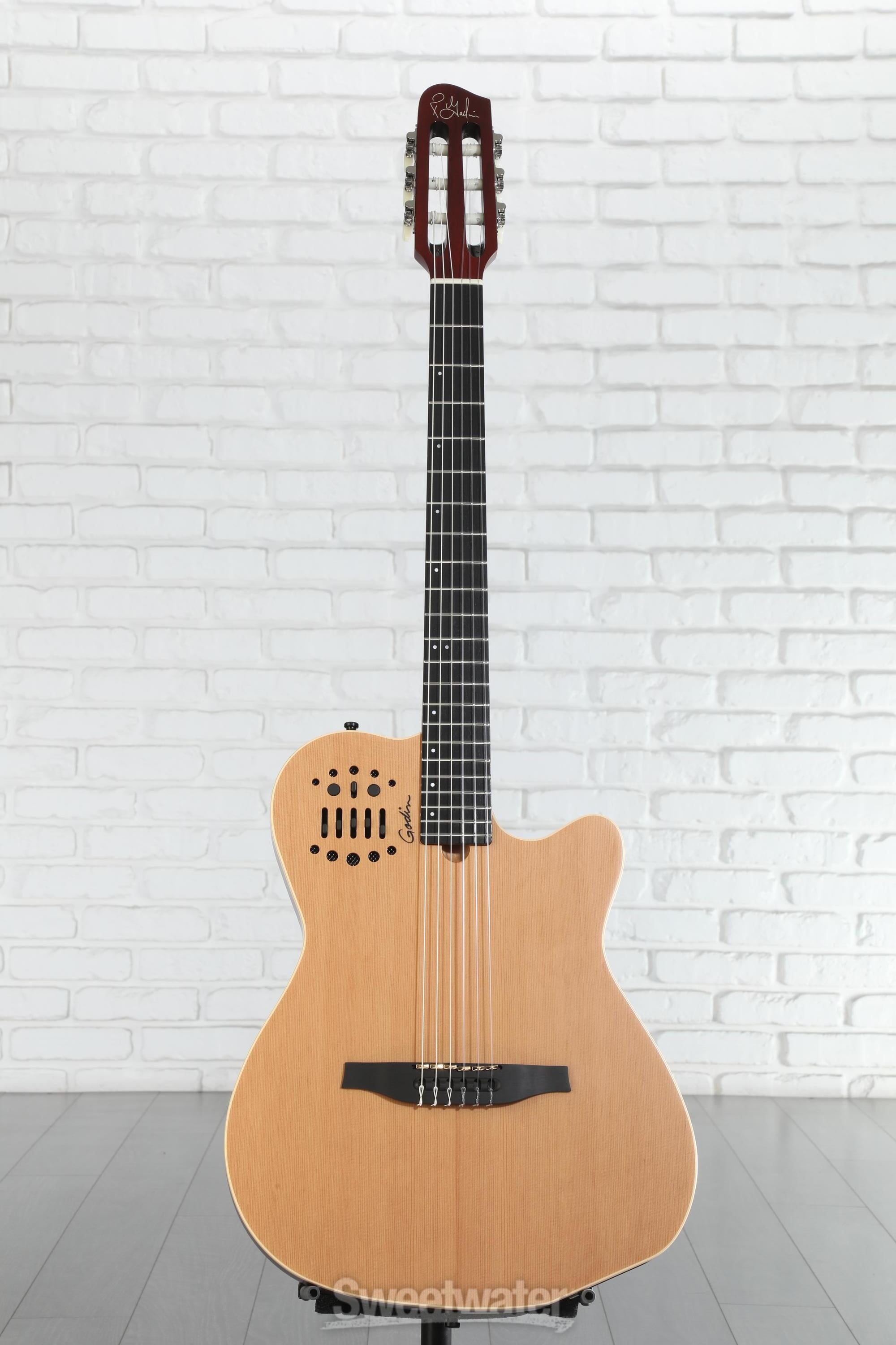 Godin ACS-SA Slim, Nylon String Acoustic-Electric Guitar - Natural