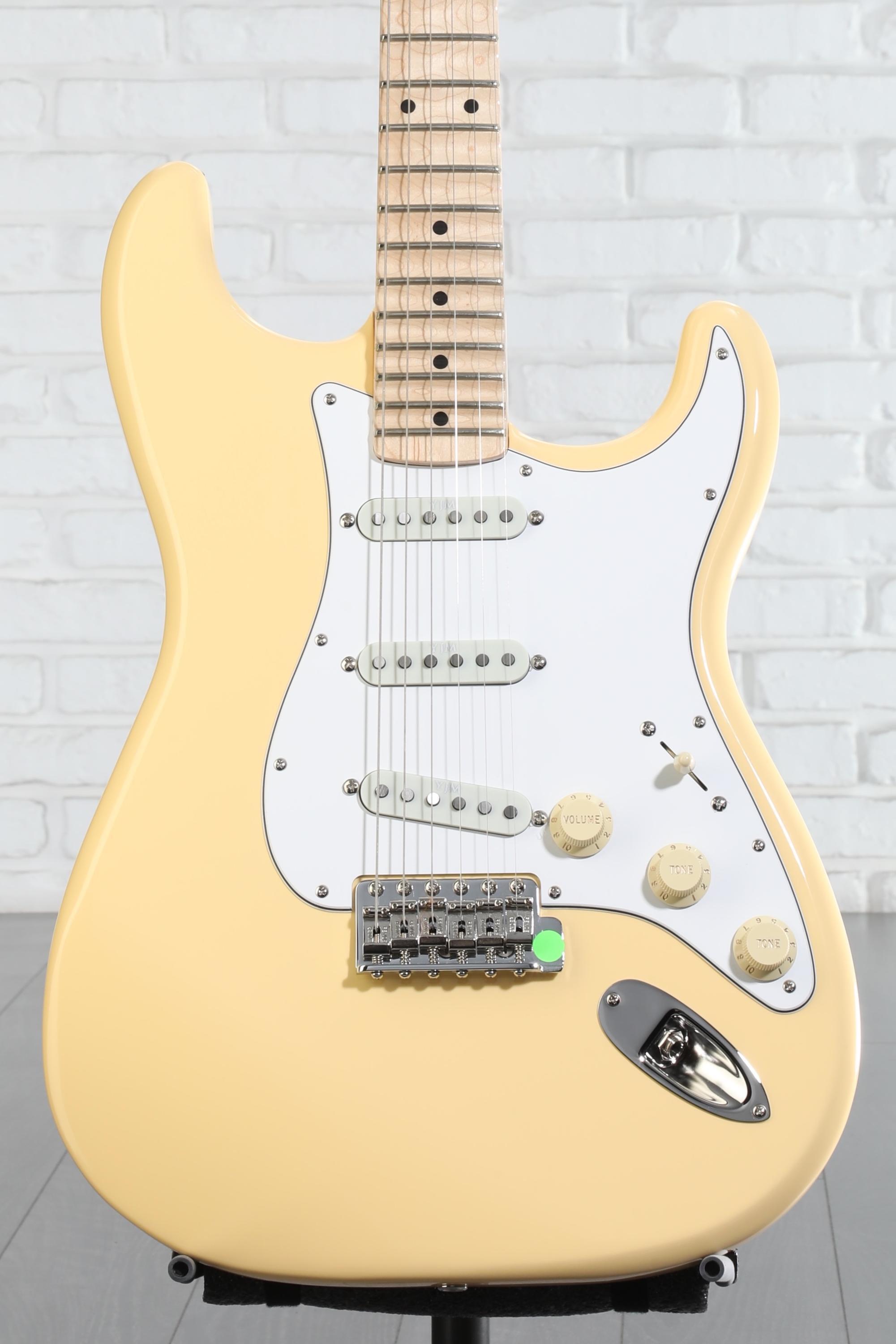 Fender Yngwie Malmsteen Stratocaster Electric Guitar - Vintage