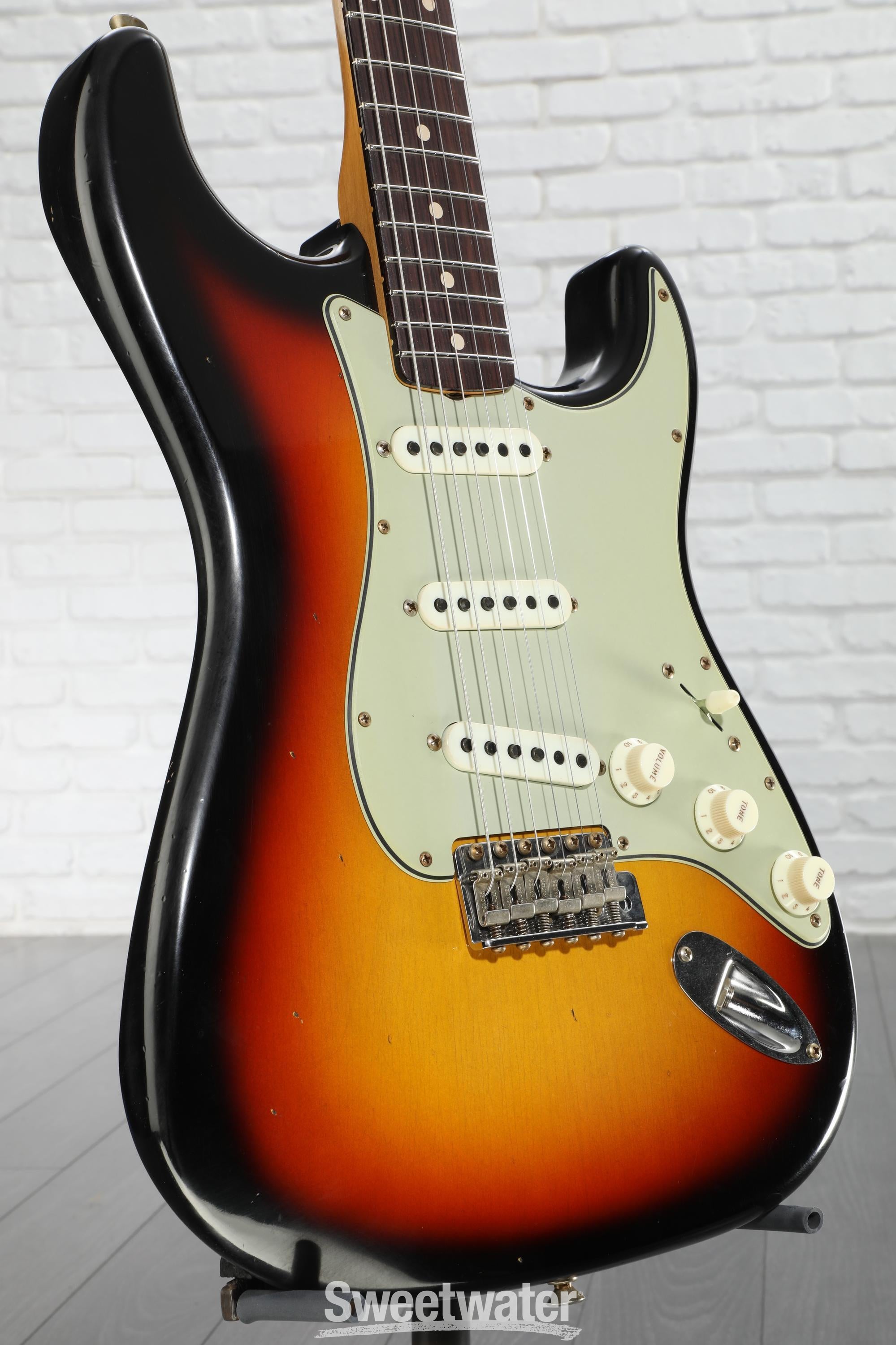 Fender Custom Shop '62-'63 Stratocaster Electric Guitar - Faded