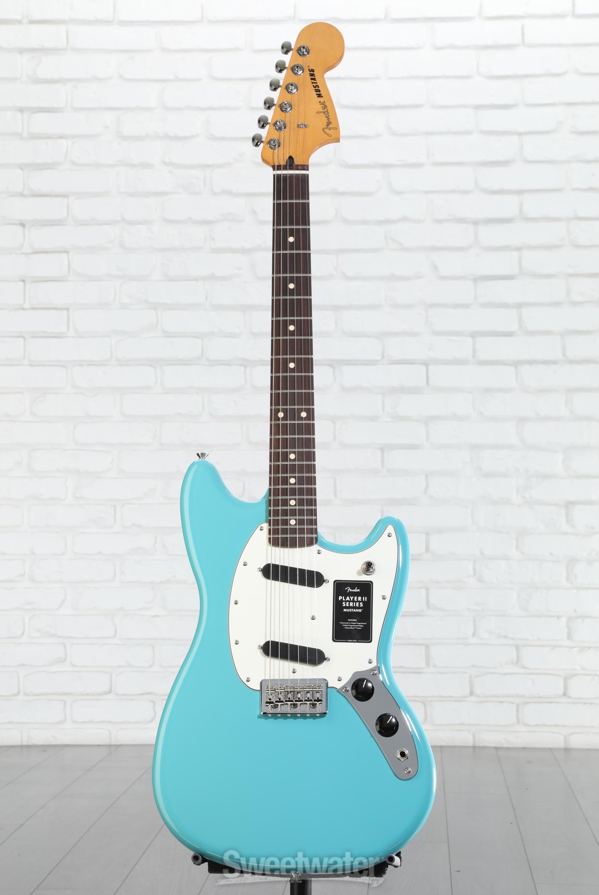 Fender Player II Mustang - Aquatone Blue with Rosewood Fingerboard