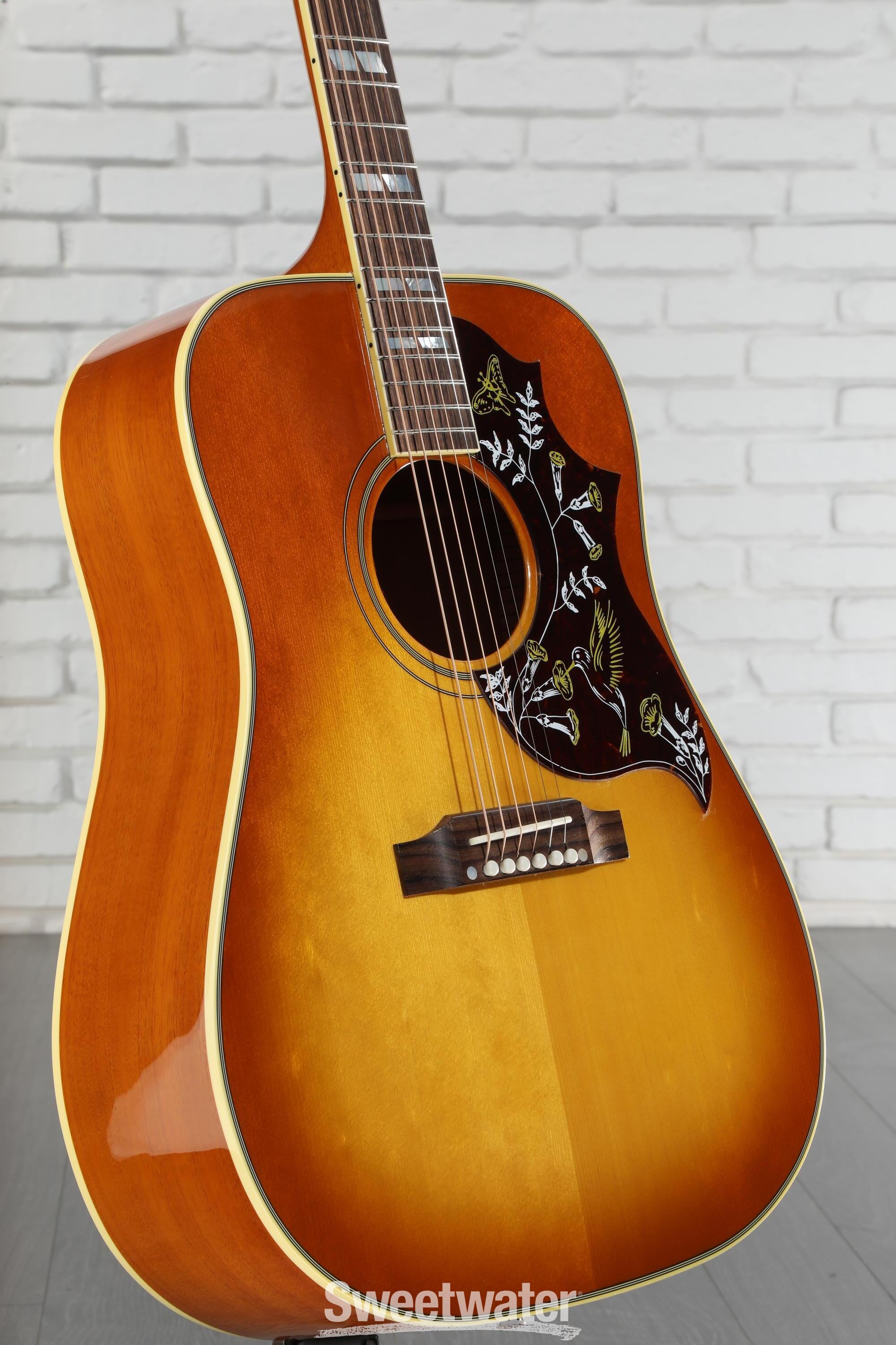 ギター Gibson humming bird 23333037_lg1.jpg