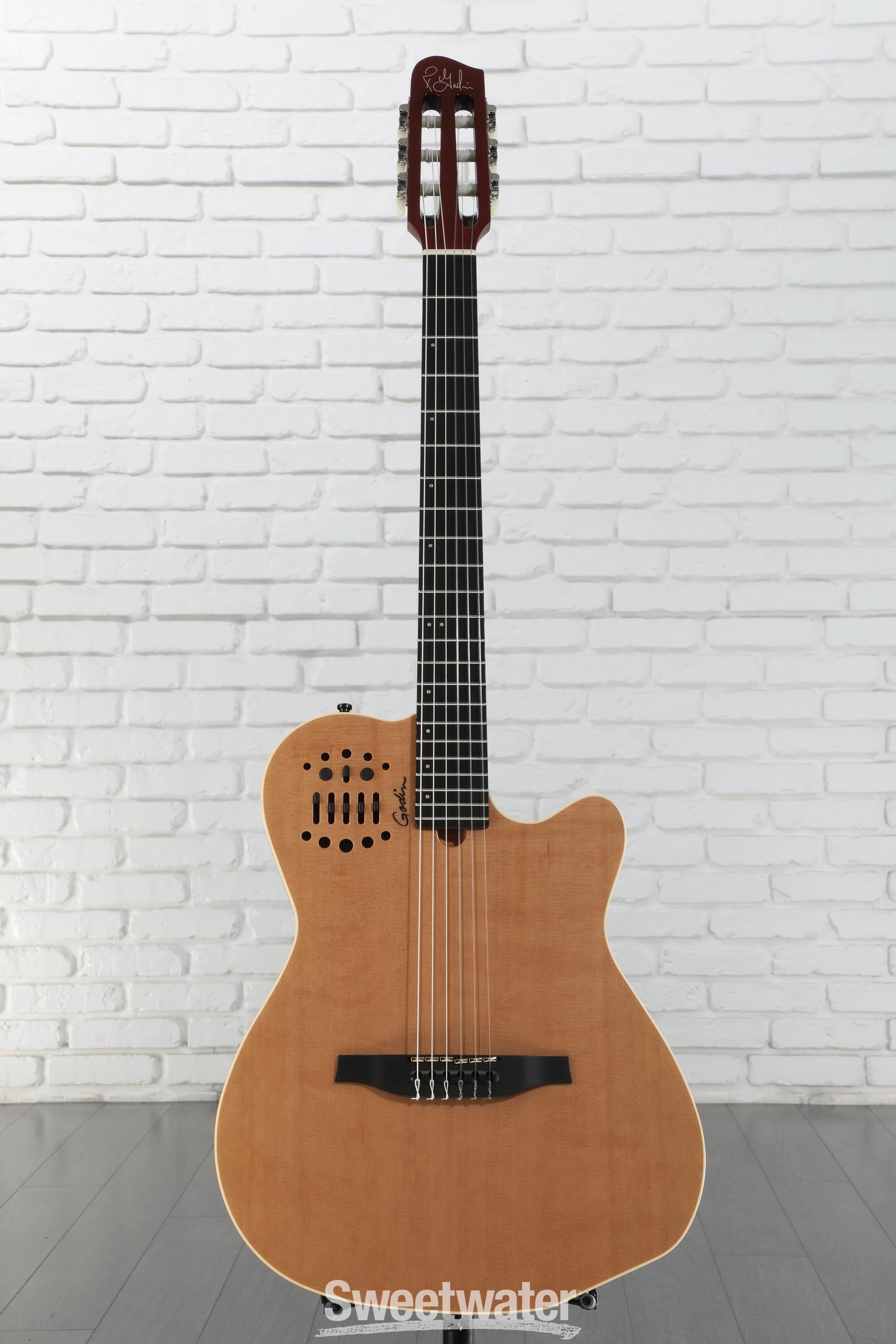 Godin ACS-SA Slim, Nylon String Acoustic-Electric Guitar