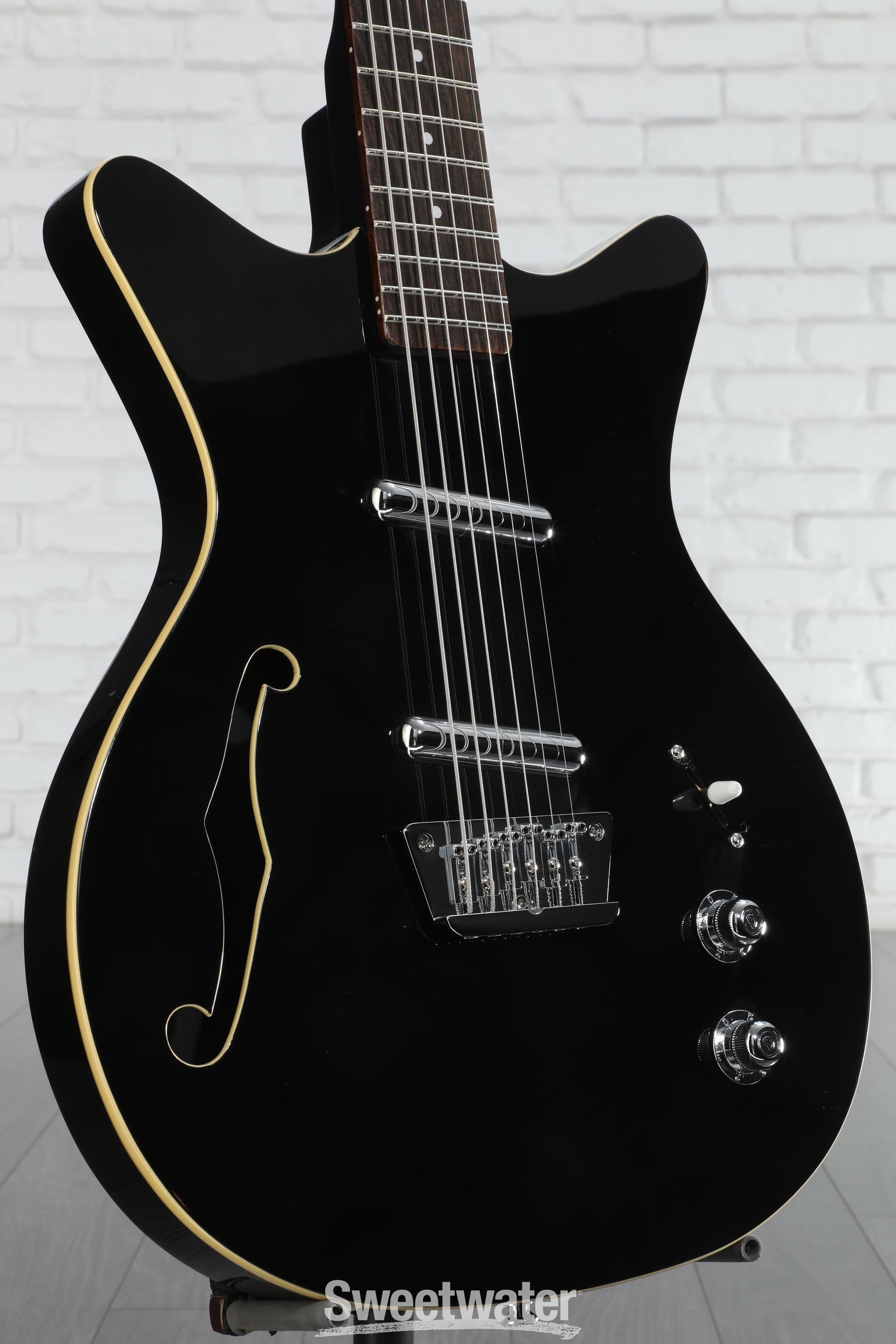 Danelectro Fifty Niner Semi-hollowbody Baritone Electric Guitar - Black Top