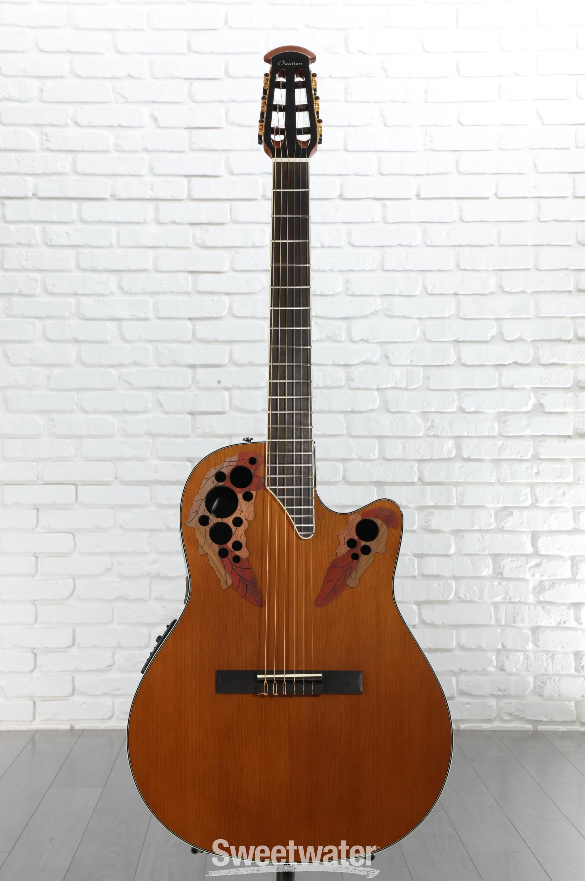 Ovation Celebrity Elite CE44C-4A Mid-depth Classical - Natural