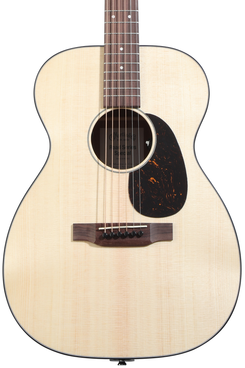 Martin 00-10E Road Series Special Acoustic-electric Guitar