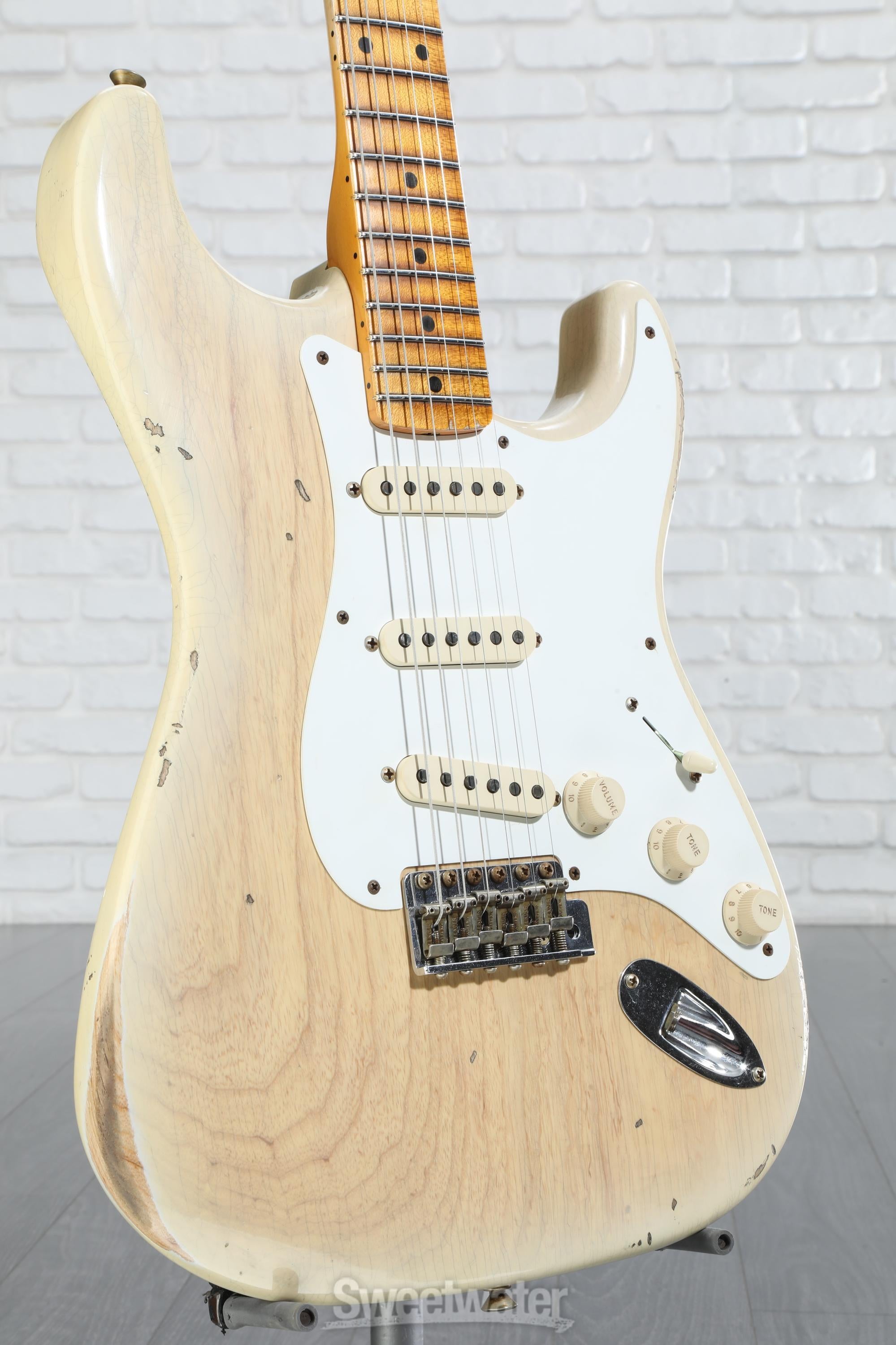 美品Fender Stratocaster アイボリー Fender Custom Shop '58 Stratocaster Relic Electric Guitar